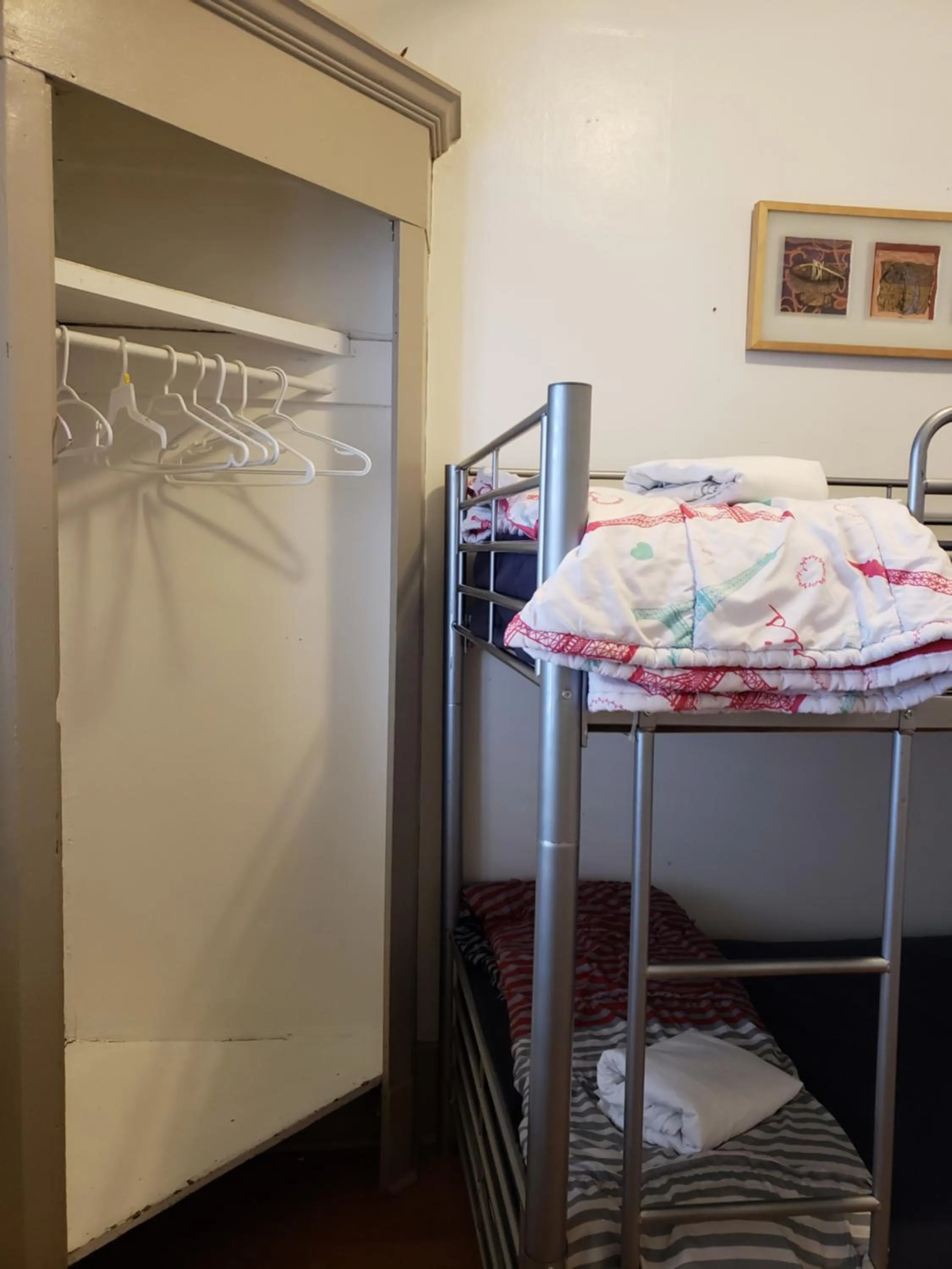 Bed in St Clair Hostel