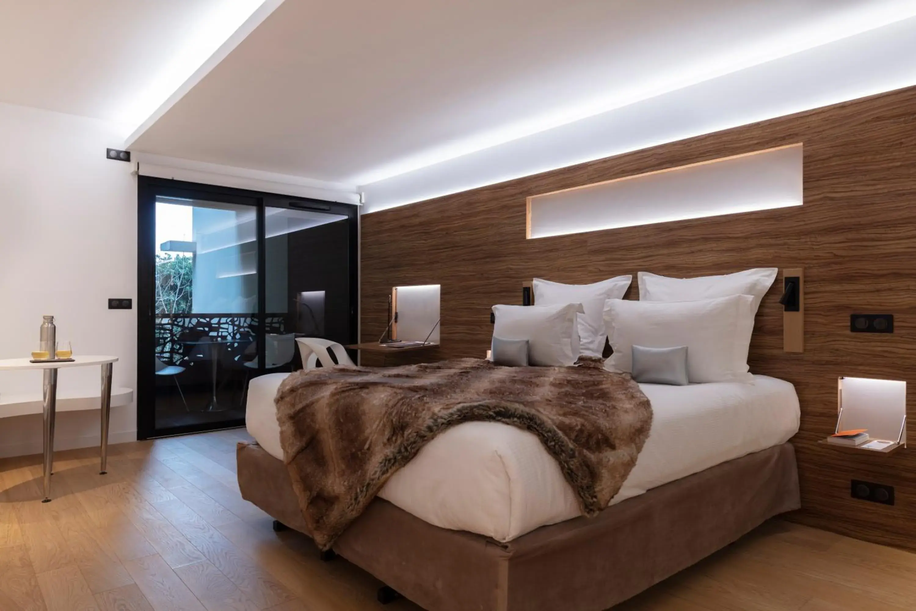 Twin Room with Terrace in Hôtel & Restaurant Origines par Adrien Descouls - Teritoria Twin Room with Terrace in Hôtel & Restaurant Origines par Adrien Descouls - Teritoria