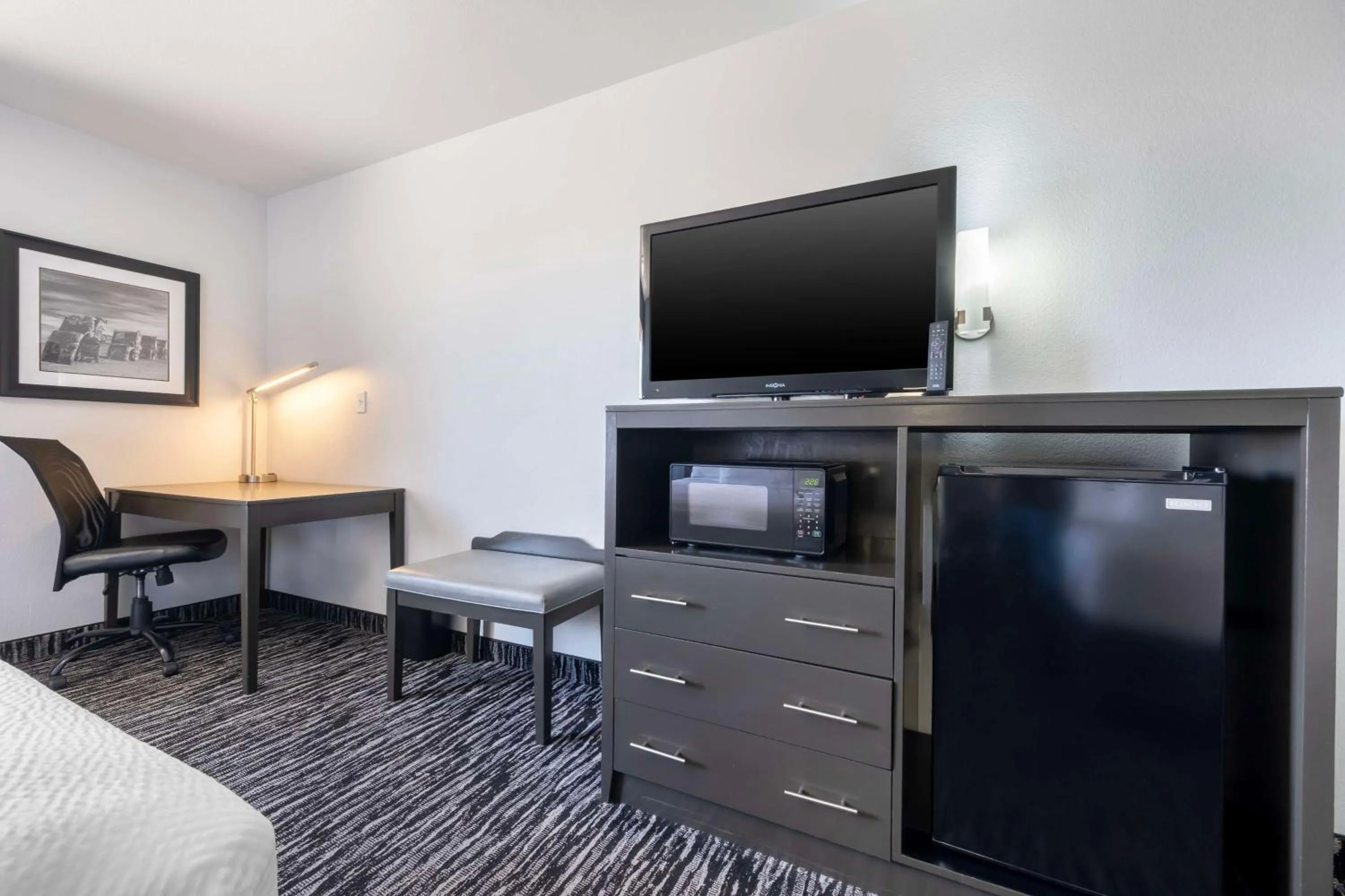 TV and multimedia, Bed in Best Western Santa Fe