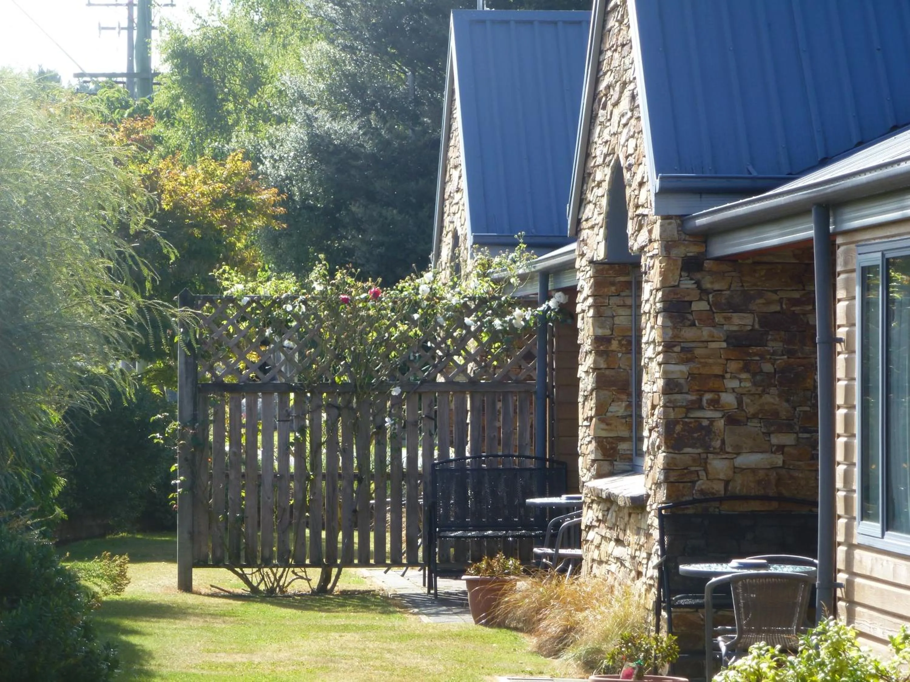 Patio in Hanmer Springs Scenic Views Motel