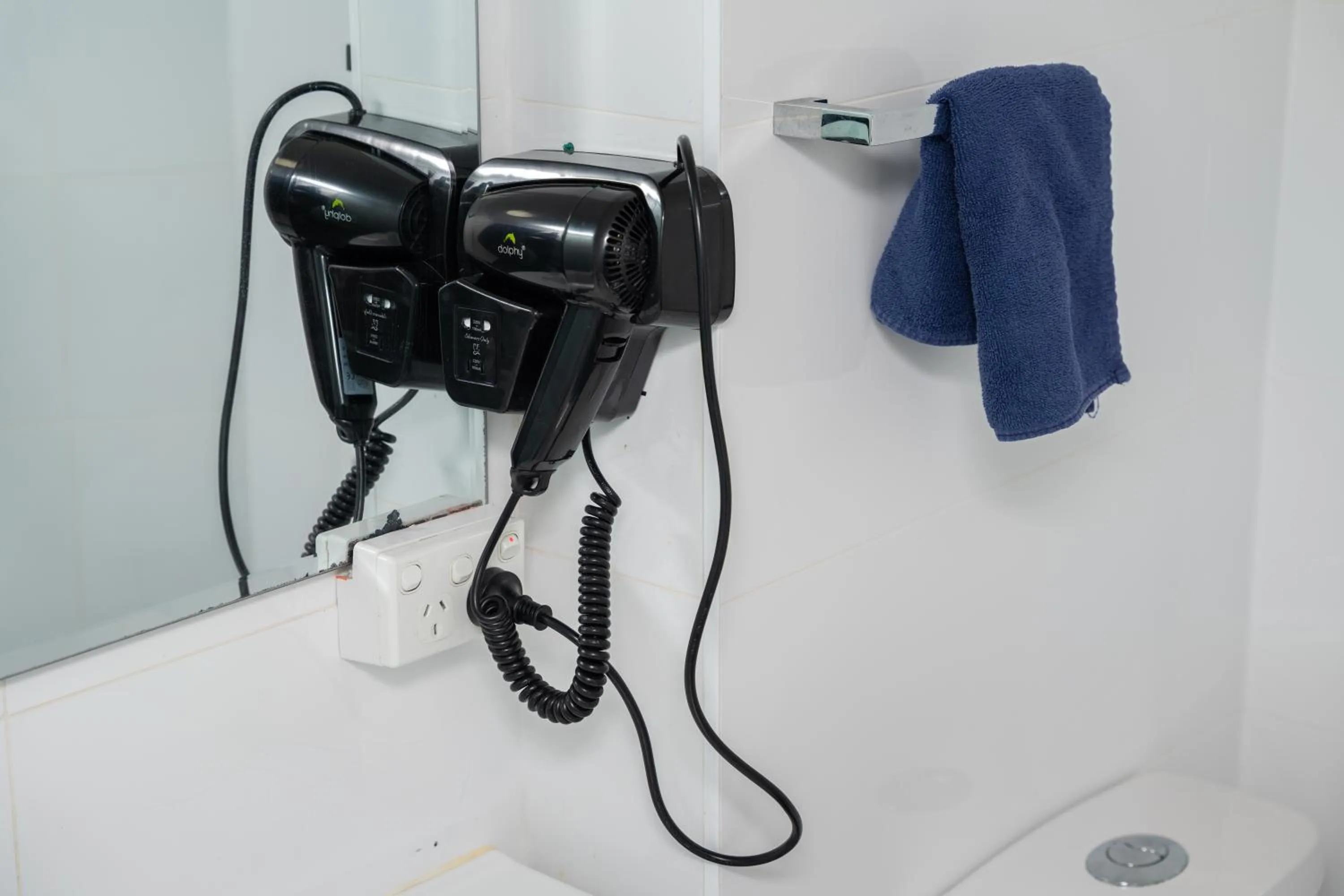 hair dryier in Motel 10