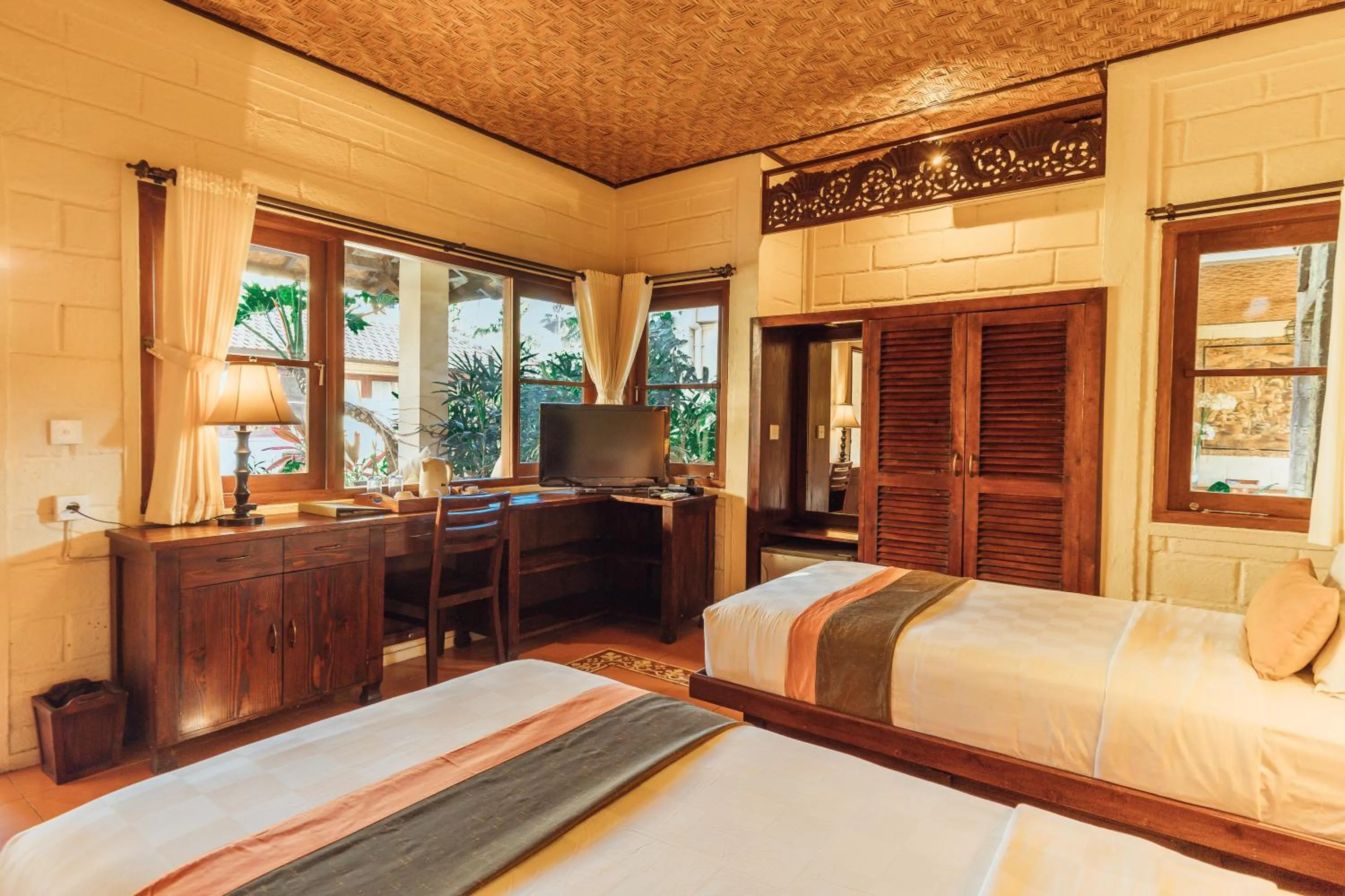 Bed in Munari Resort Ubud