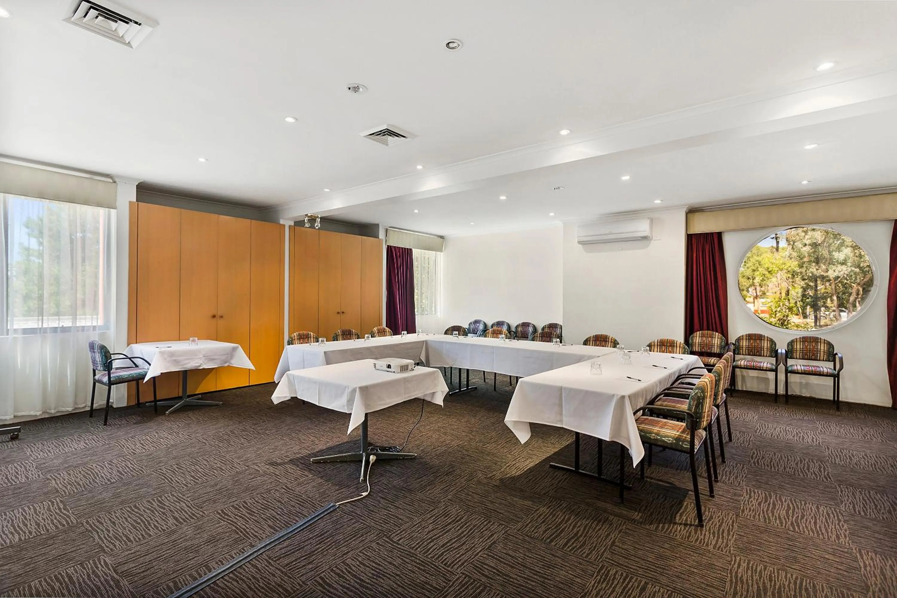 Meeting/conference room in Quality Hotel Manor
