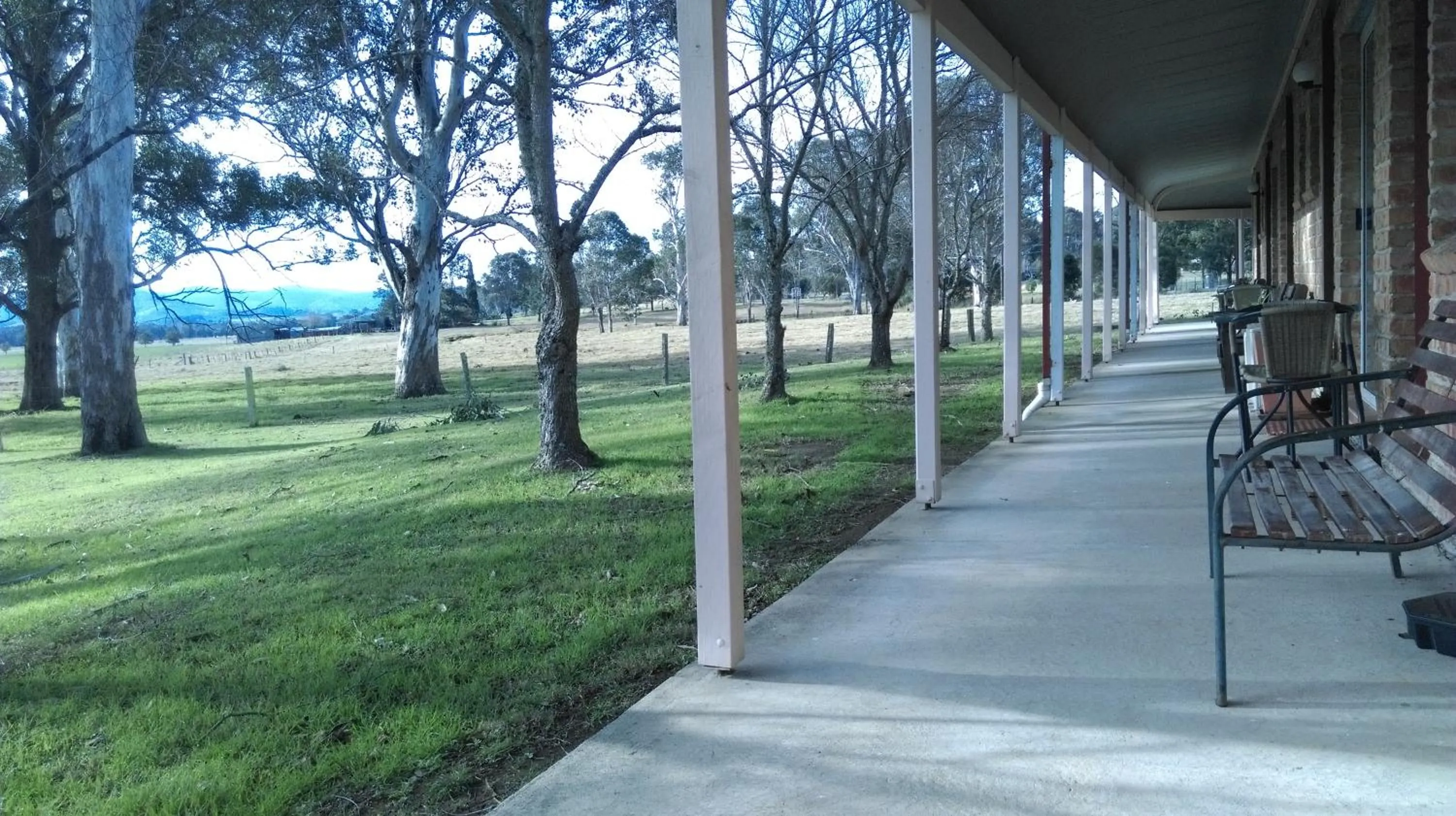 Property building, Garden in Gloucester Country Lodge Motel