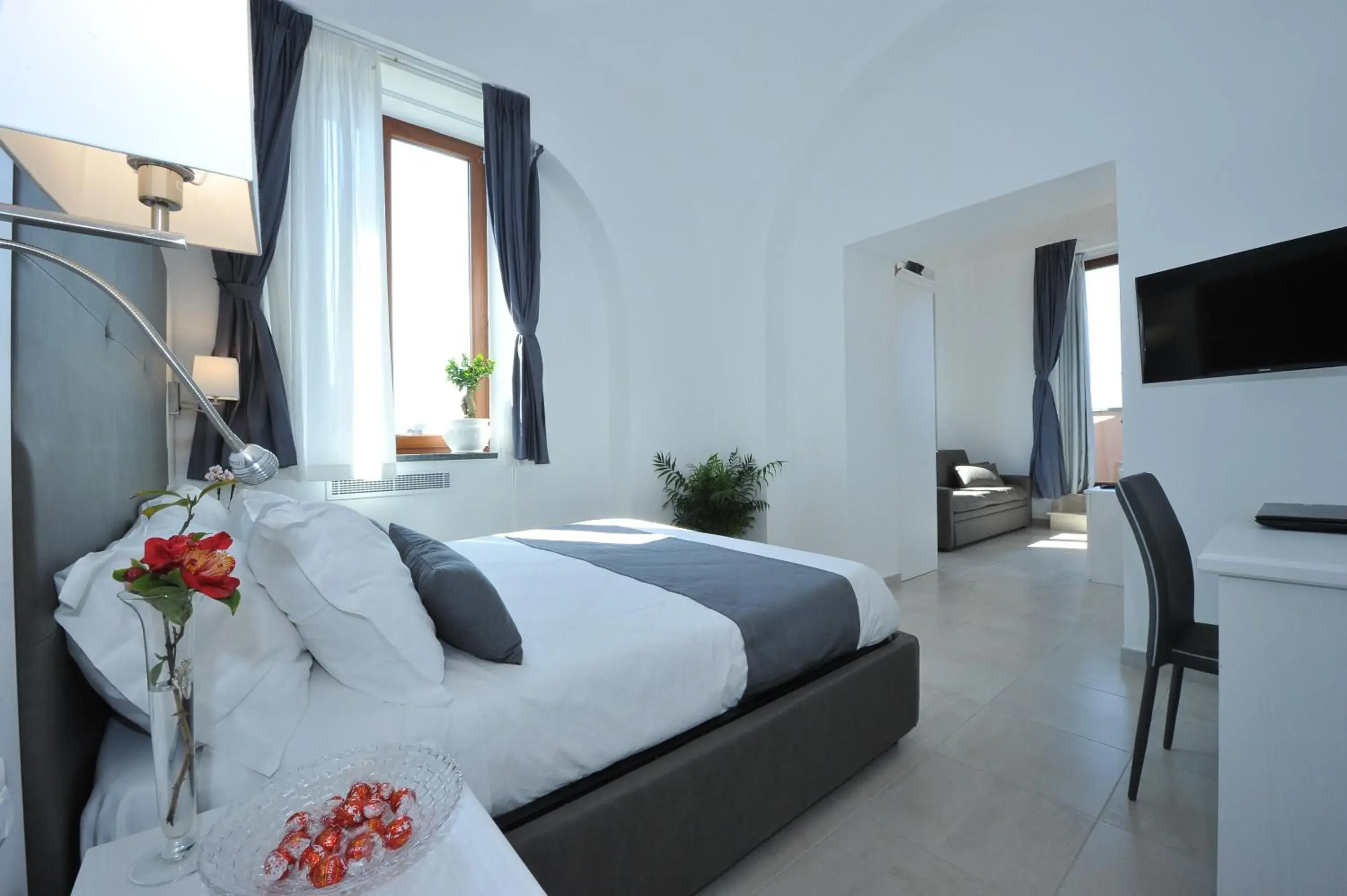 Family Suite with Balcony in SorrentoBay Family Suite with Balcony in SorrentoBay