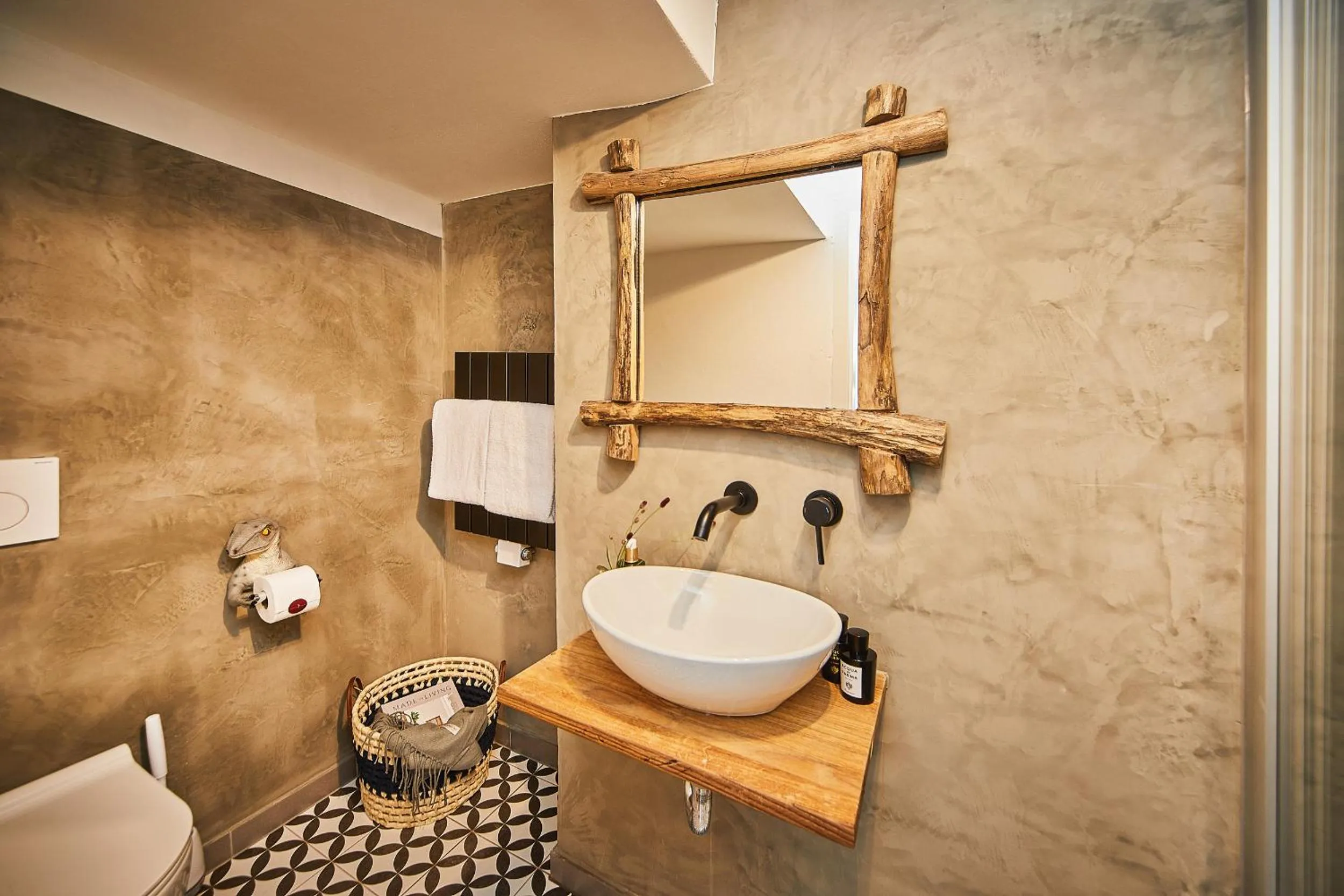 Shower in Weinforum Franken Hotel & Restaurant