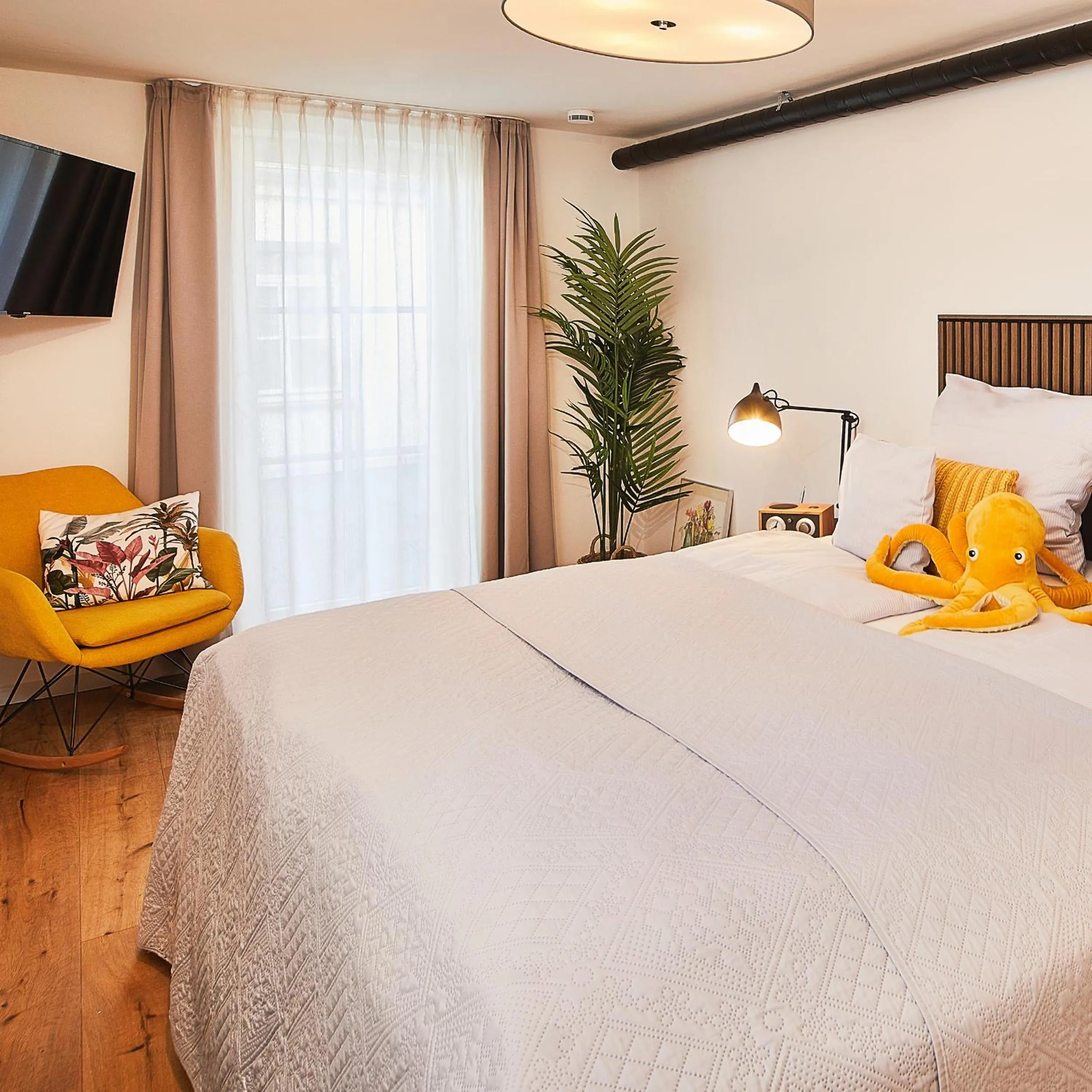 Bed in Weinforum Franken Hotel & Restaurant