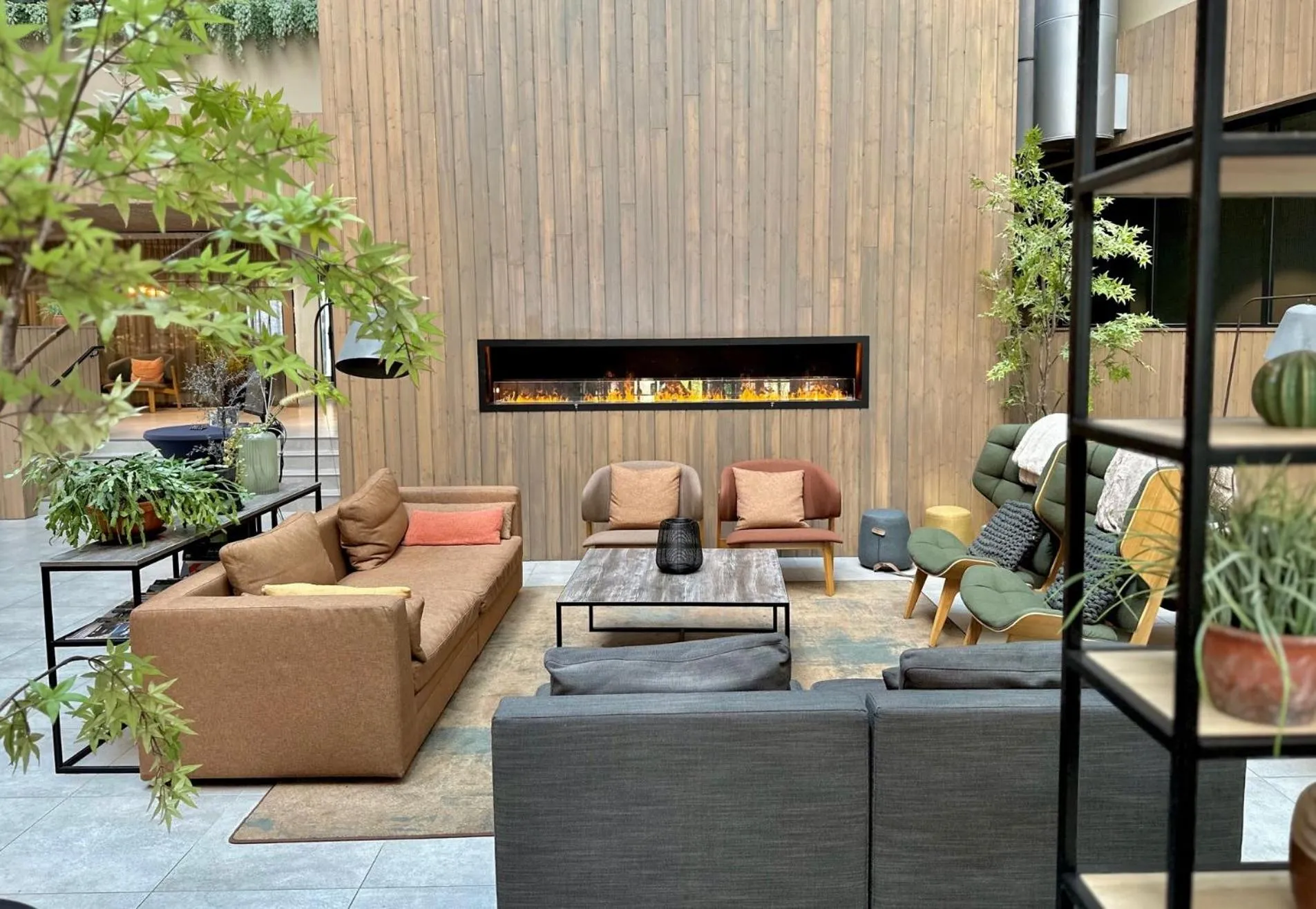 Lobby or reception in Skyline Airport Hotel