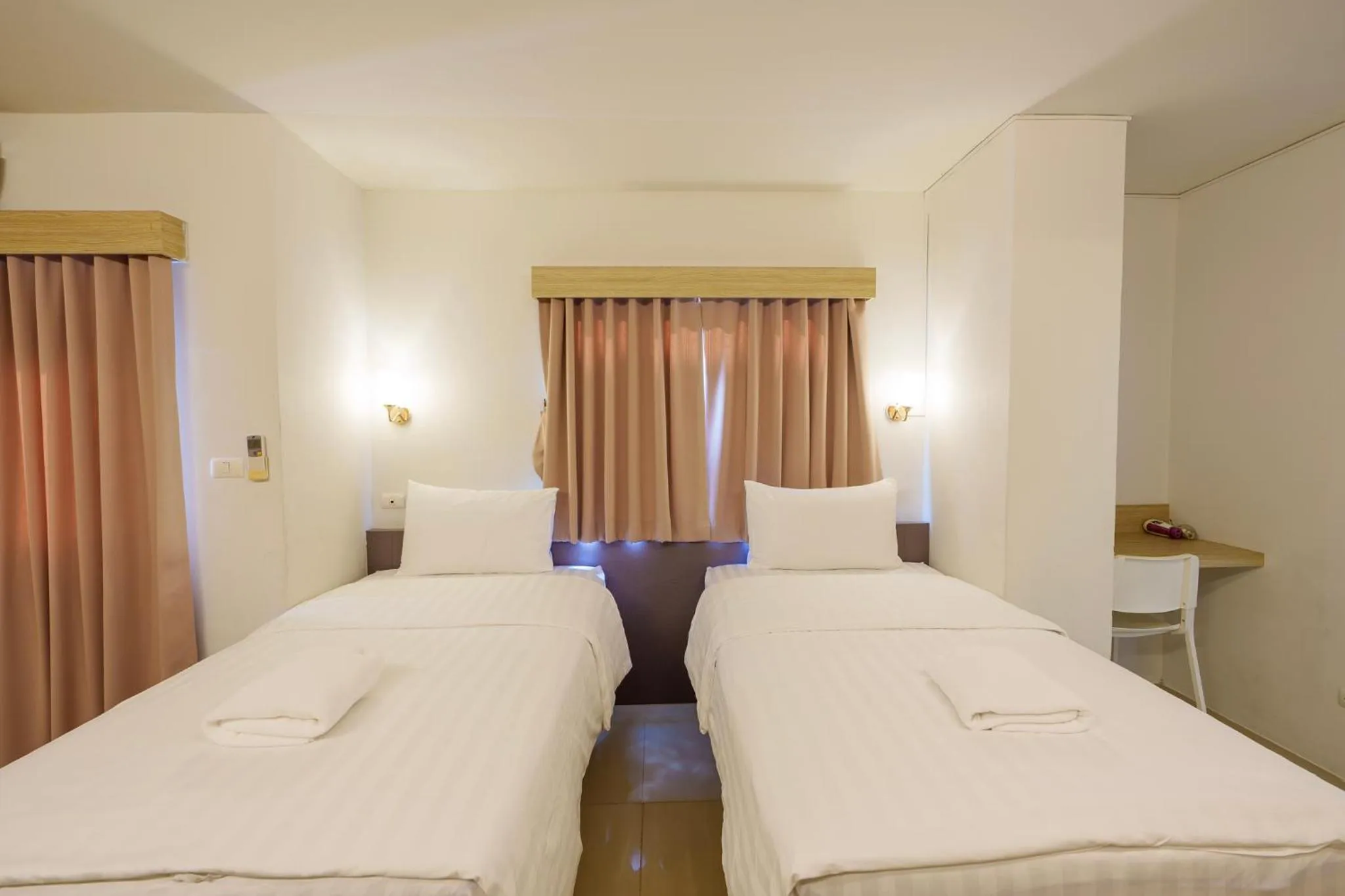 Bed in Prom Ratchada Hotel