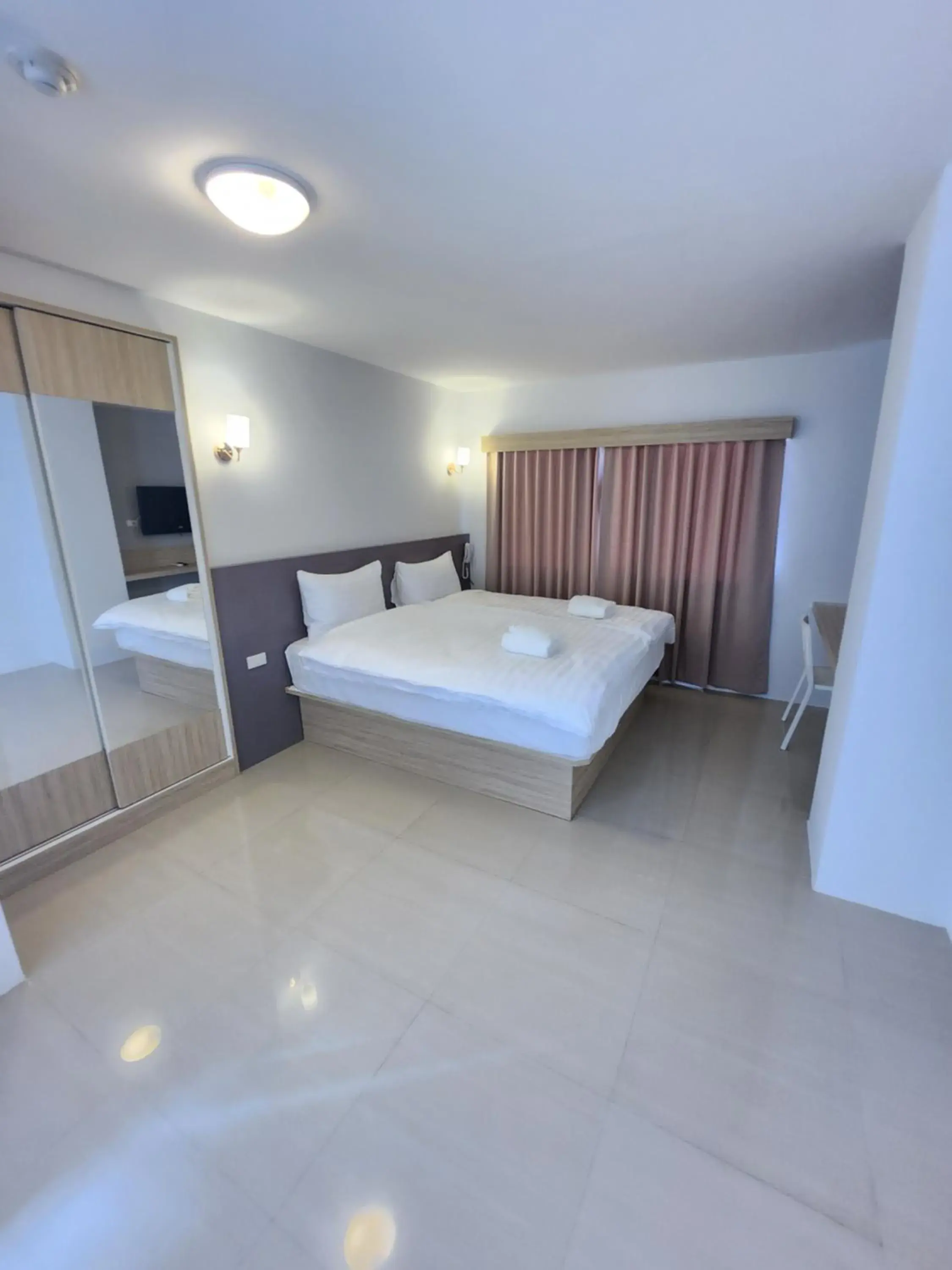 Executive Triple Room in Prom Ratchada Hotel Executive Triple Room in Prom Ratchada Hotel