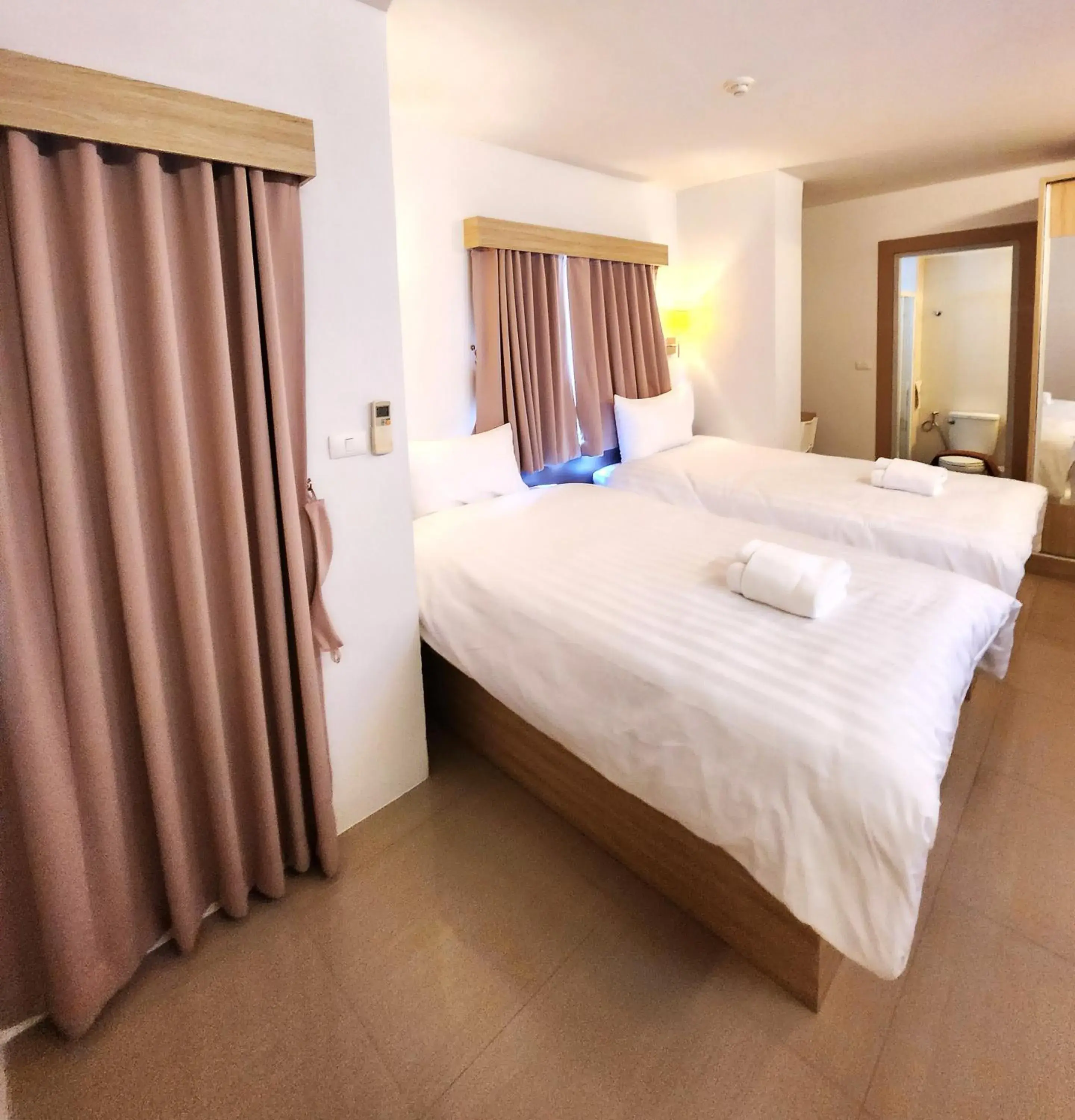 Standard Twin Room in Prom Ratchada Hotel Standard Twin Room in Prom Ratchada Hotel