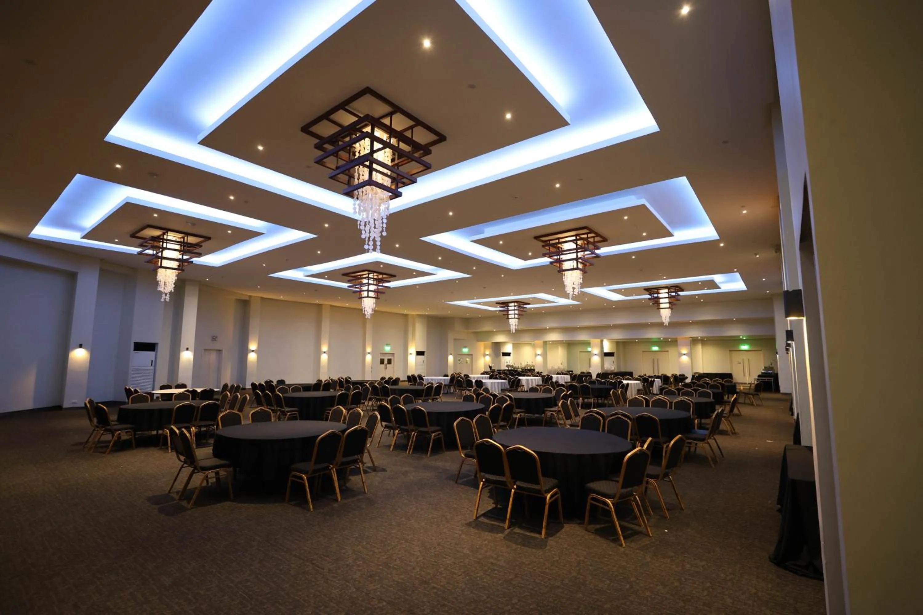 The Oriental Hotel Legazpi