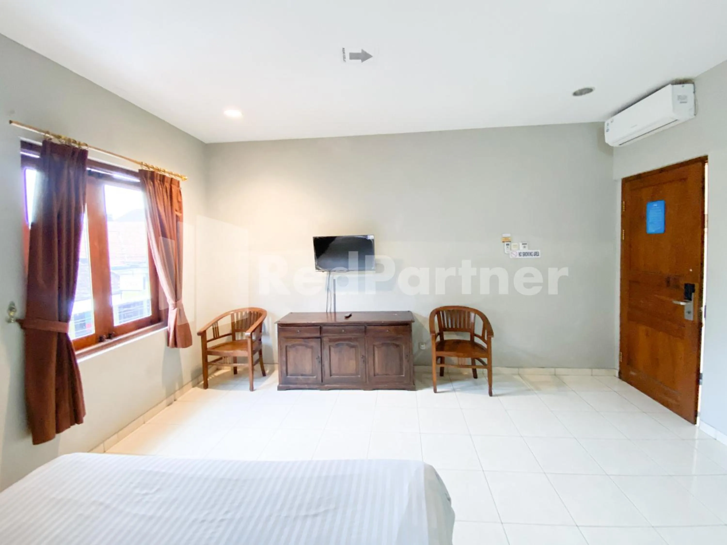 Bed in Istana Griya 2 Hotel Solo RedPartner