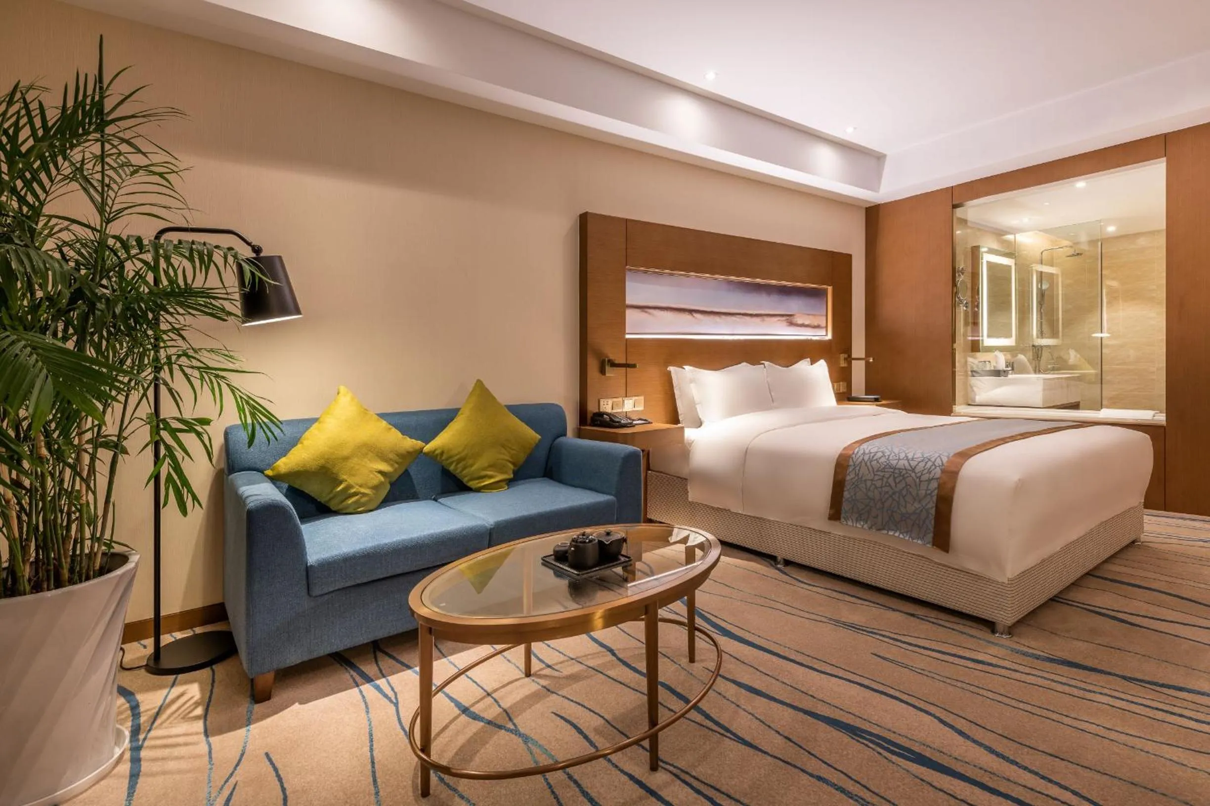 Bed in Novotel Qingdao New Hope