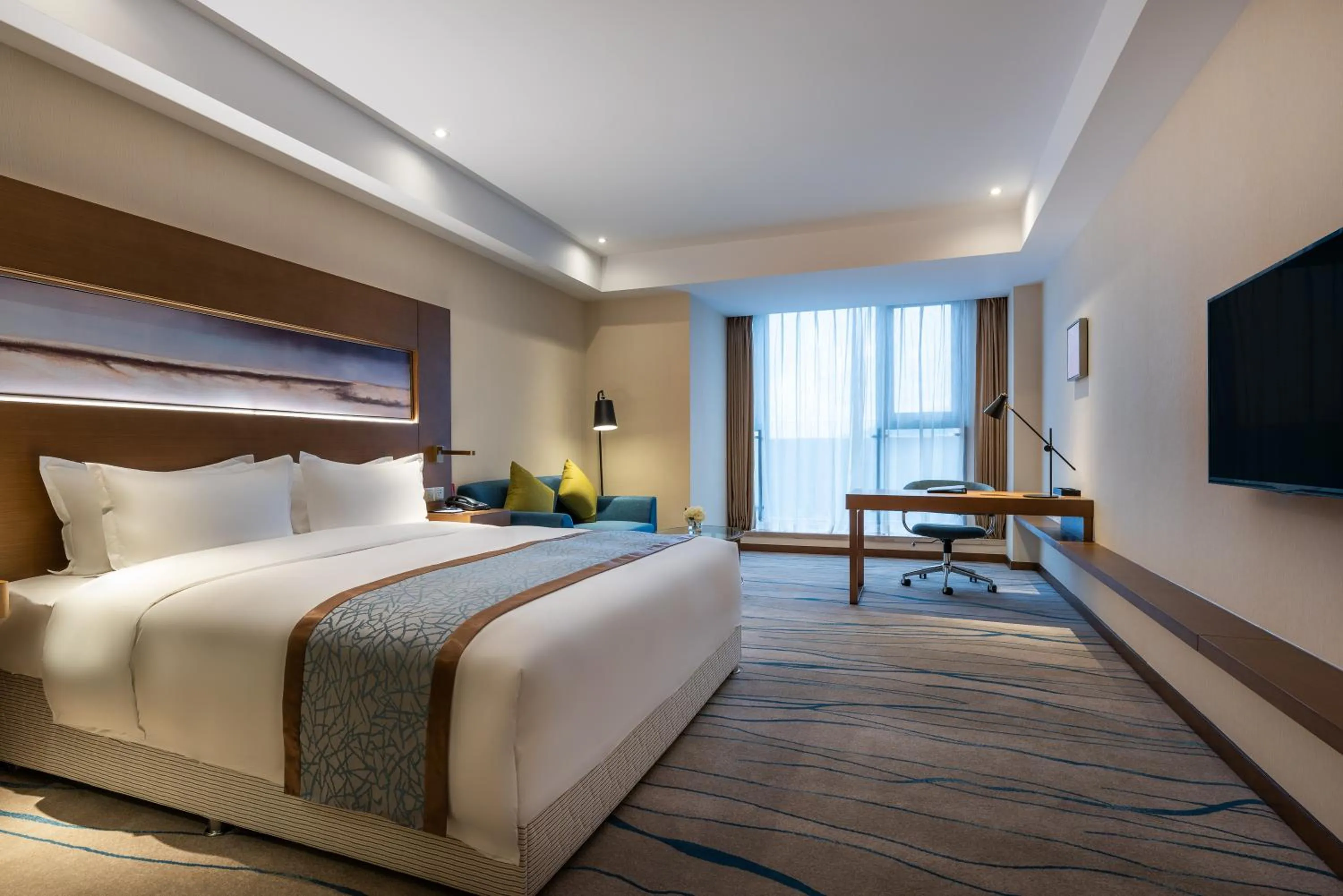 Bed in Novotel Qingdao New Hope