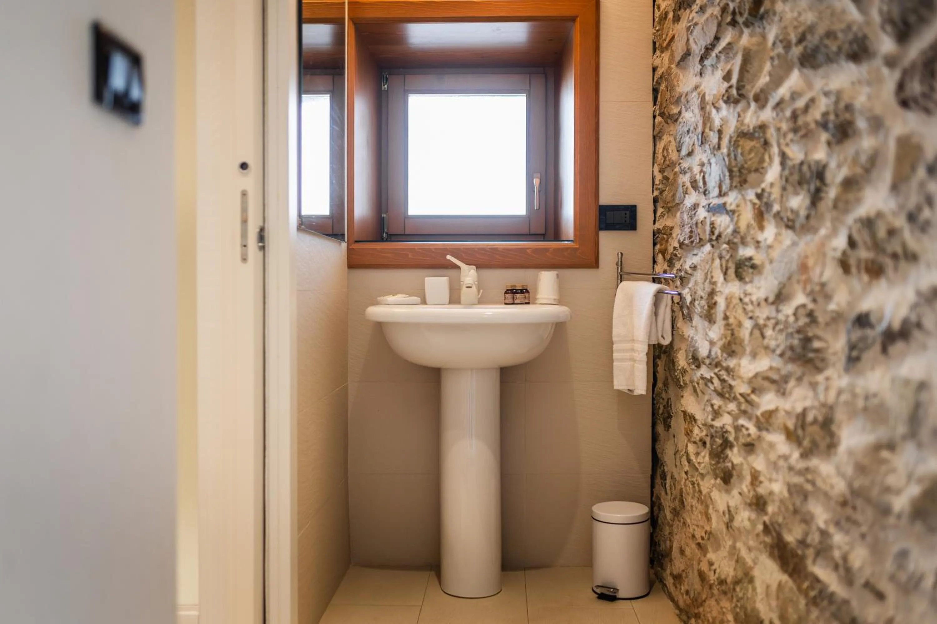 Bathroom in Albergo Diffuso Comeglians