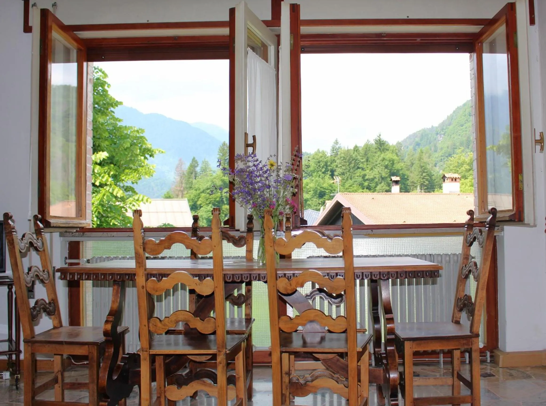 Living room in Albergo Diffuso Comeglians