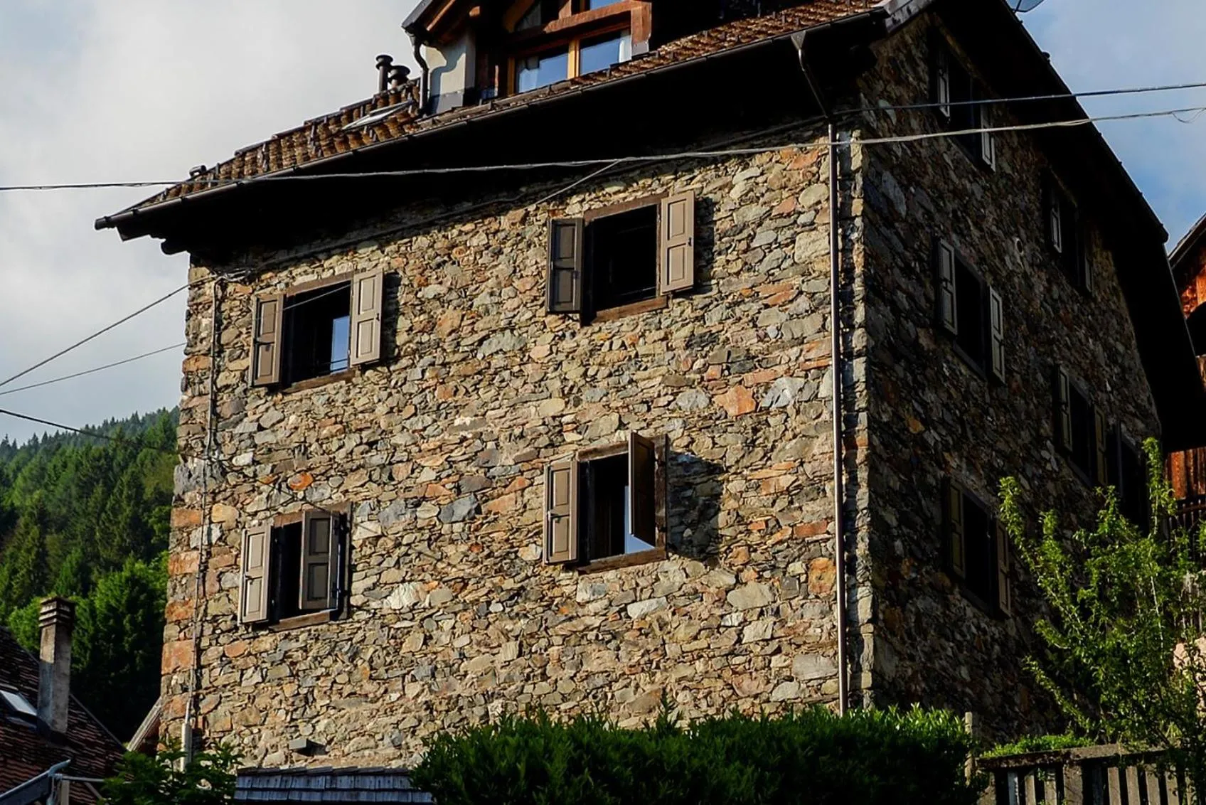 Property building in Albergo Diffuso Comeglians