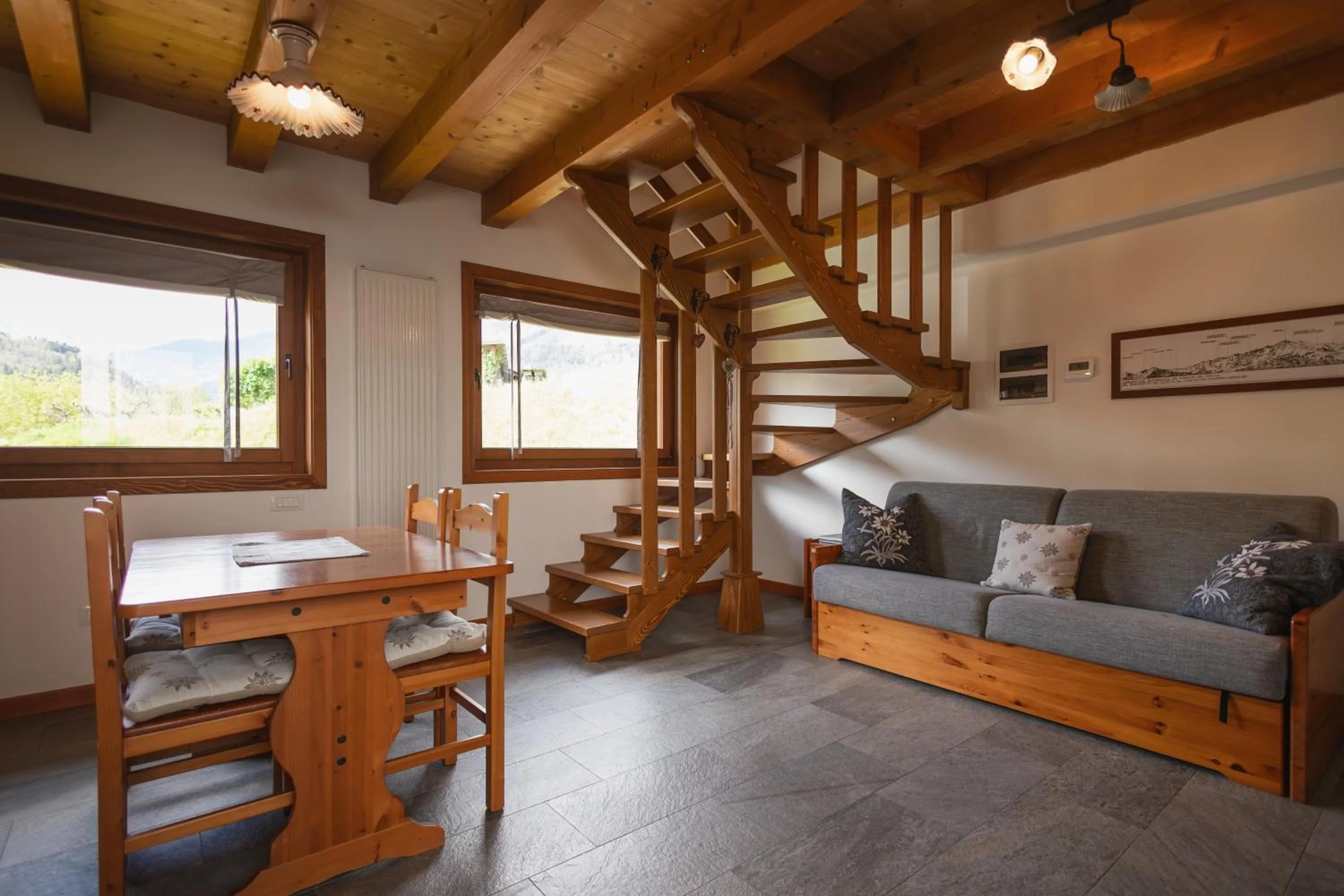 Living room in Albergo Diffuso Comeglians