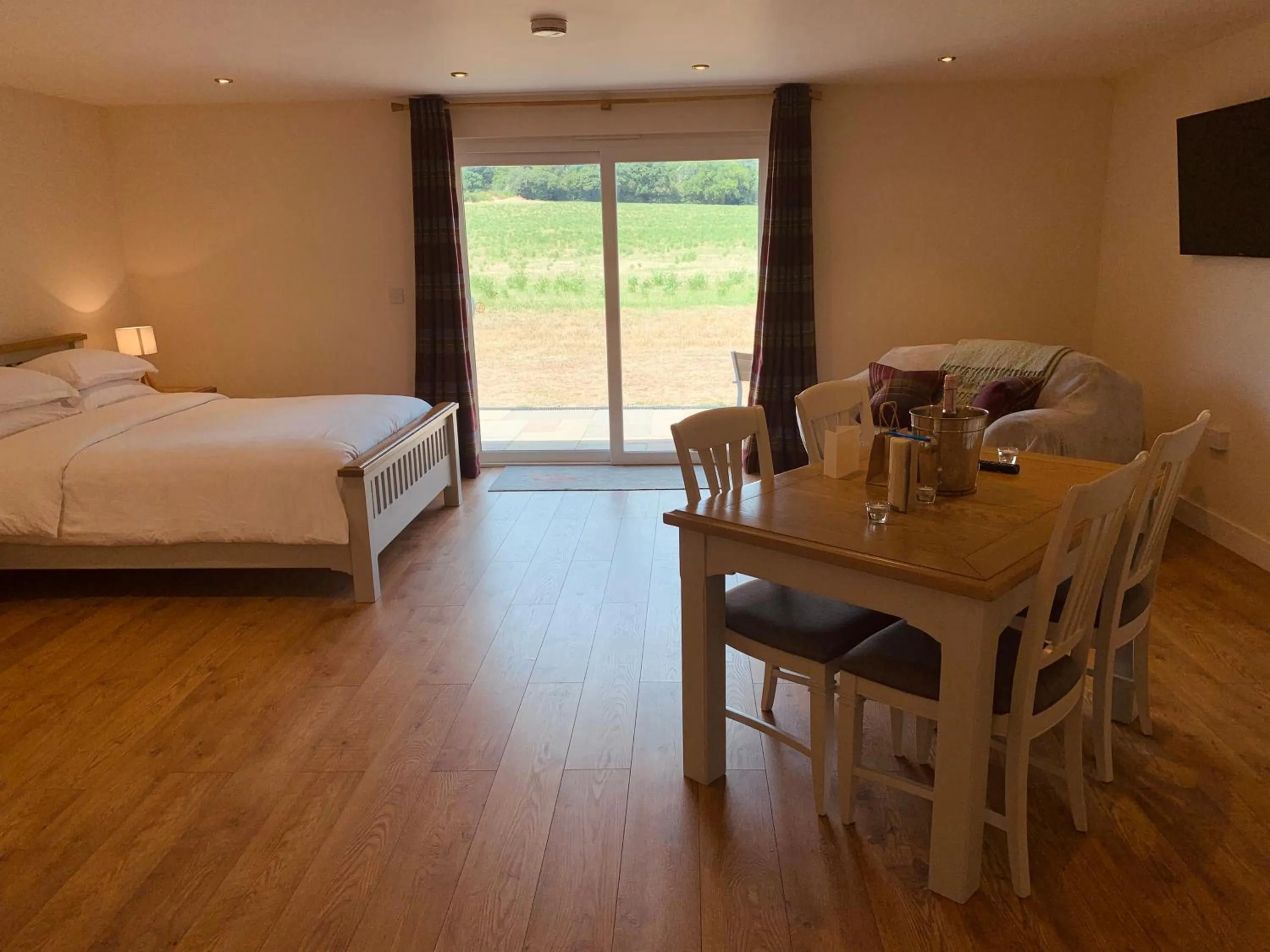 Bed in Plumptons Farm Holiday Lodges