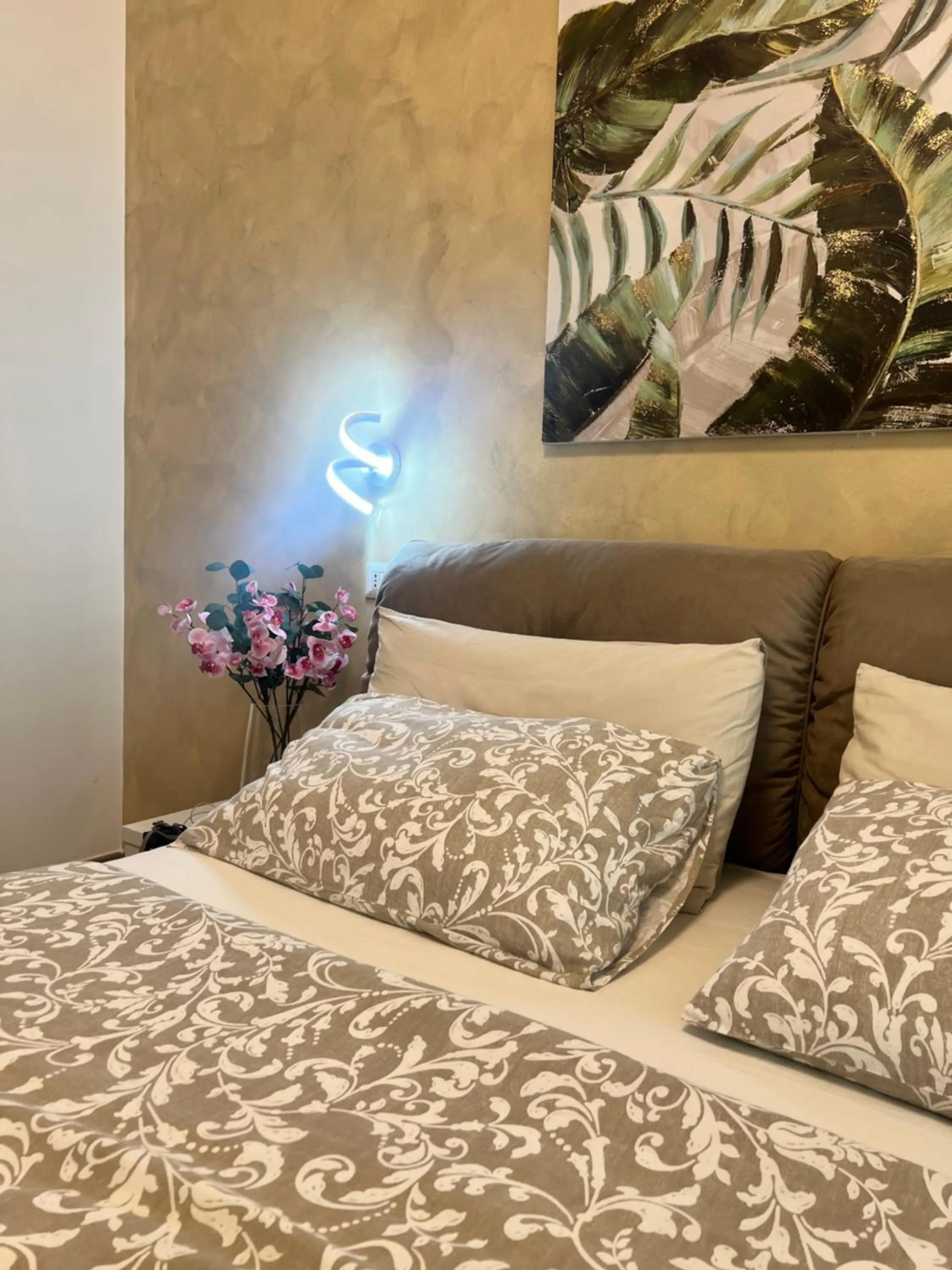 Bed in Guest House Esty