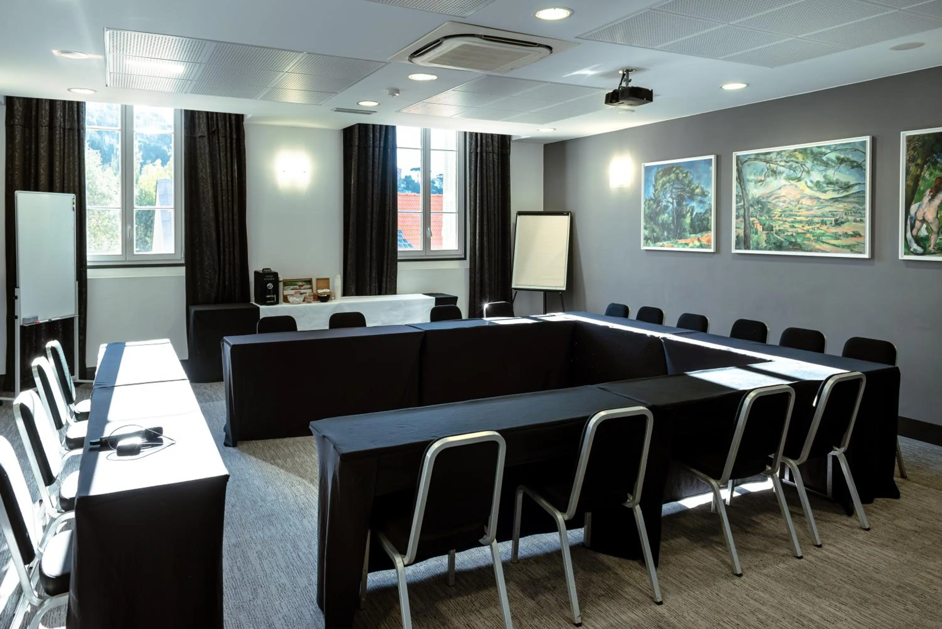 Meeting/conference room in Hotel Le Saint Paul