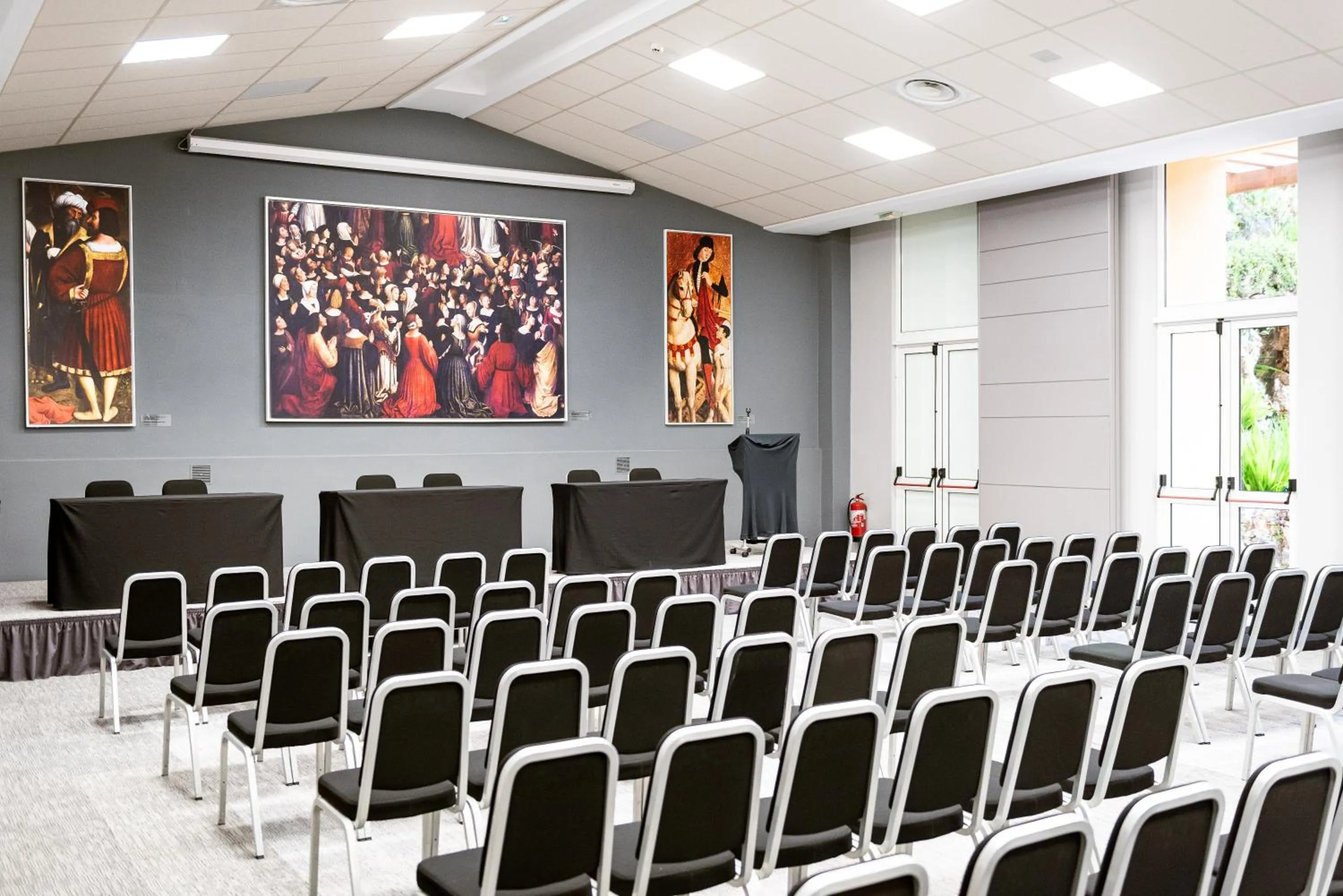 Meeting/conference room in Hotel Le Saint Paul