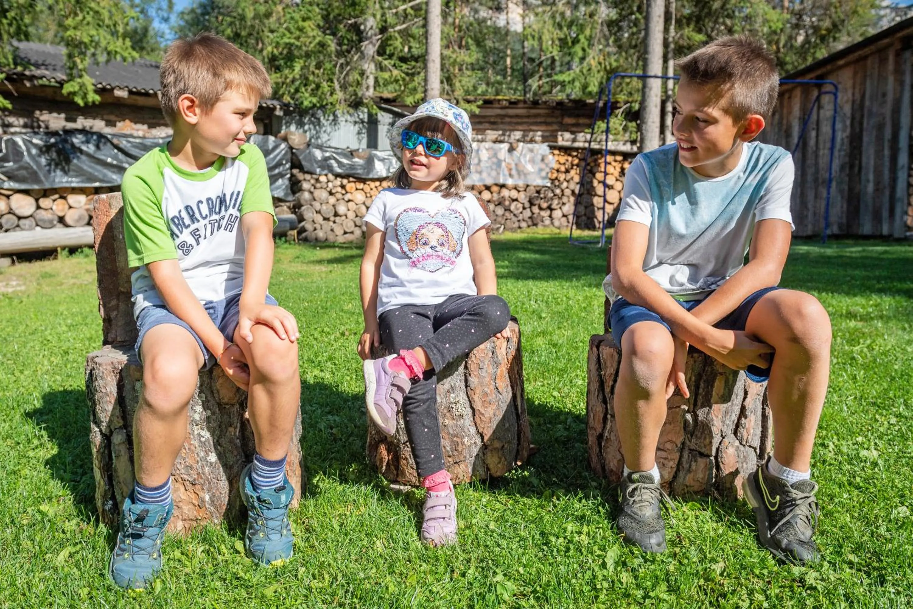 People in Hotel Gardenazza