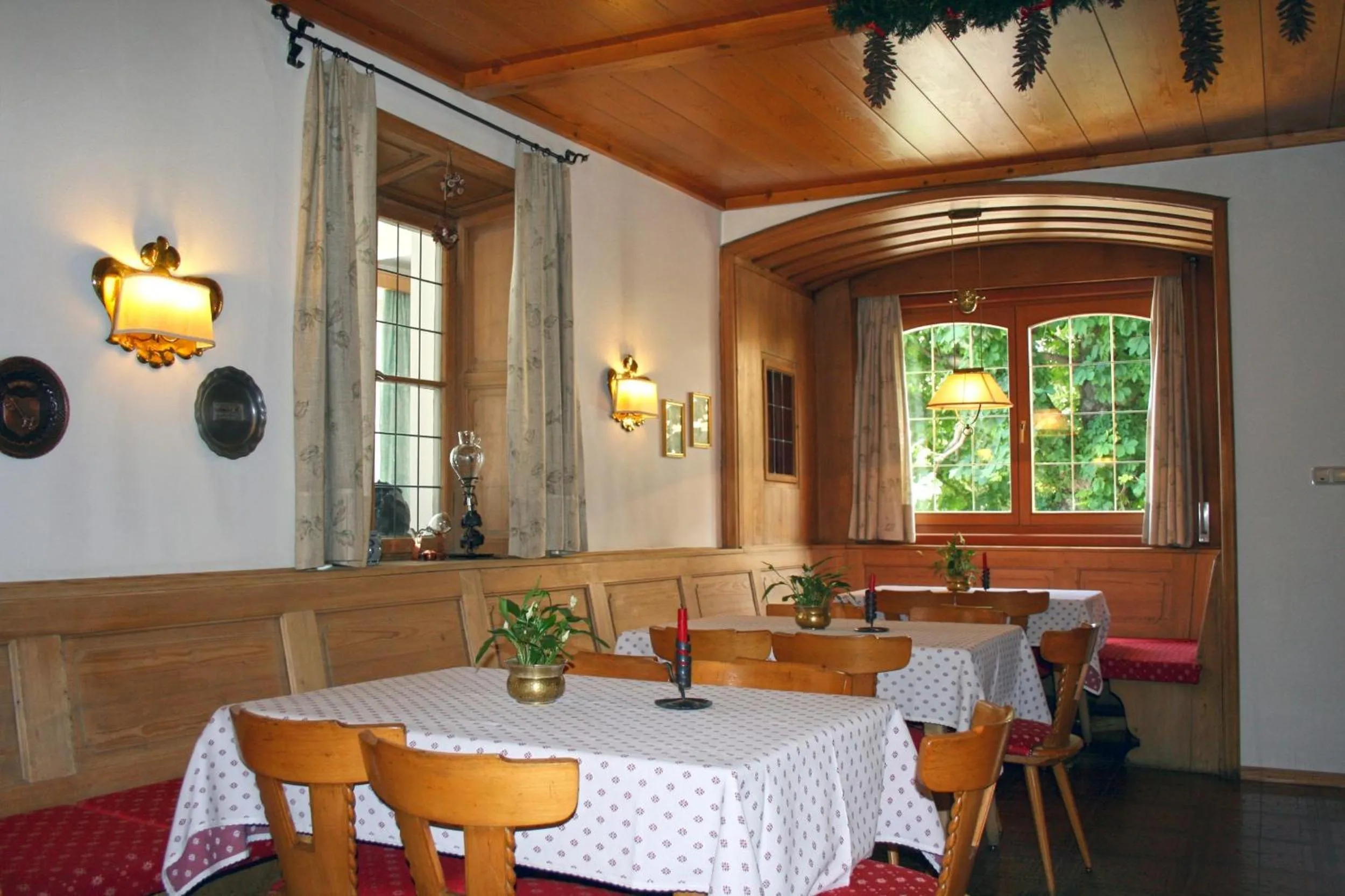 Restaurant/places to eat in Hotel Dolomiti Madonna