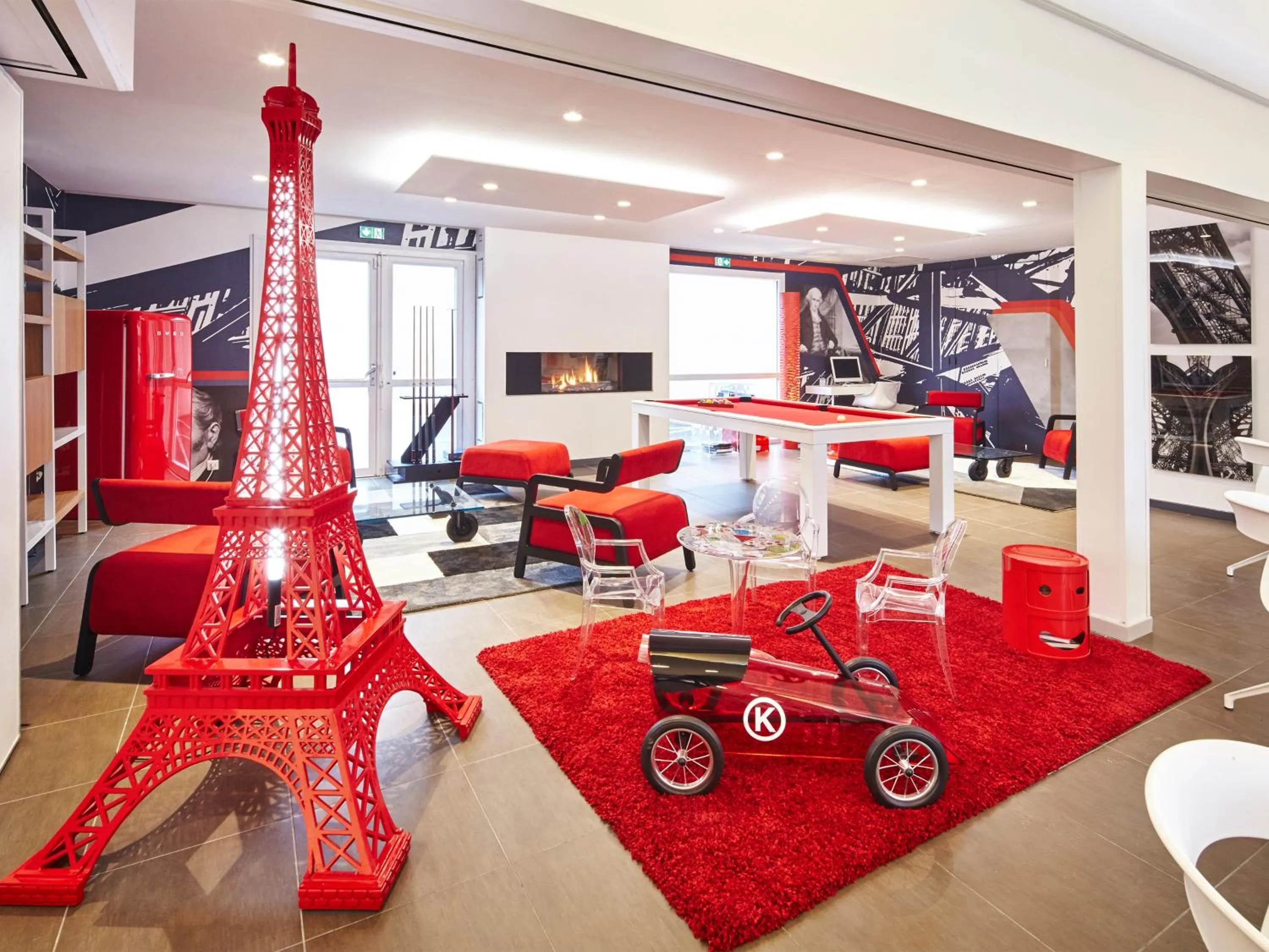 Lounge or bar in Hôtel Gustave Colmar