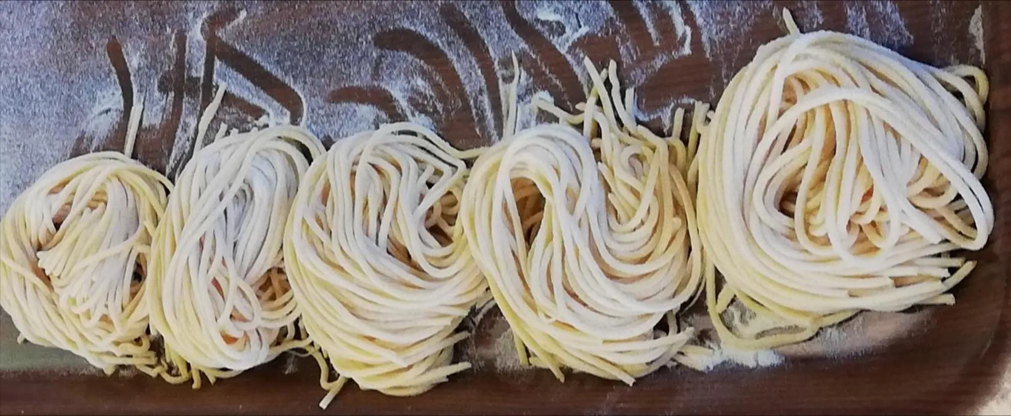 Restaurant/places to eat in Hotel La Villa