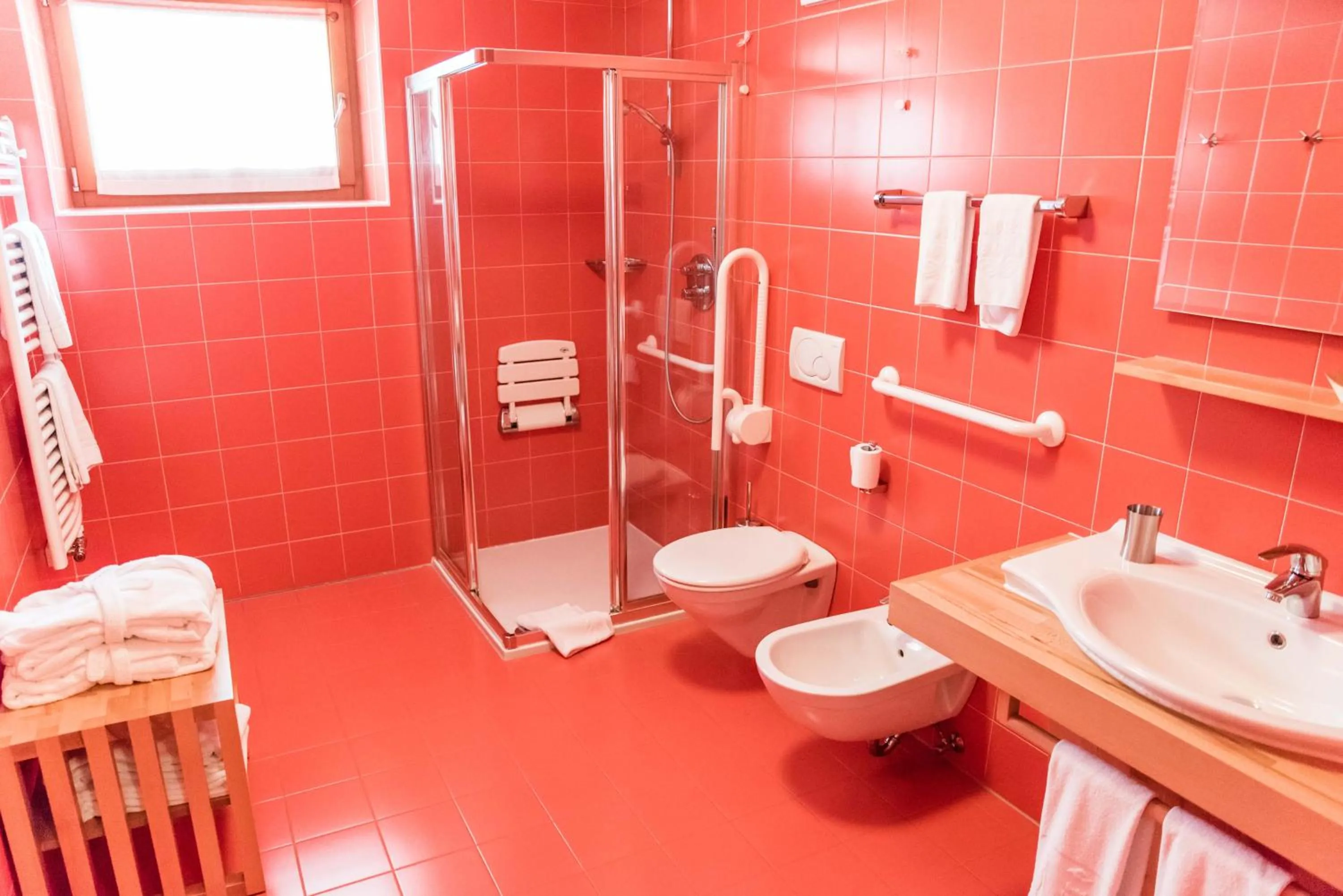 Shower in Hotel La Villa