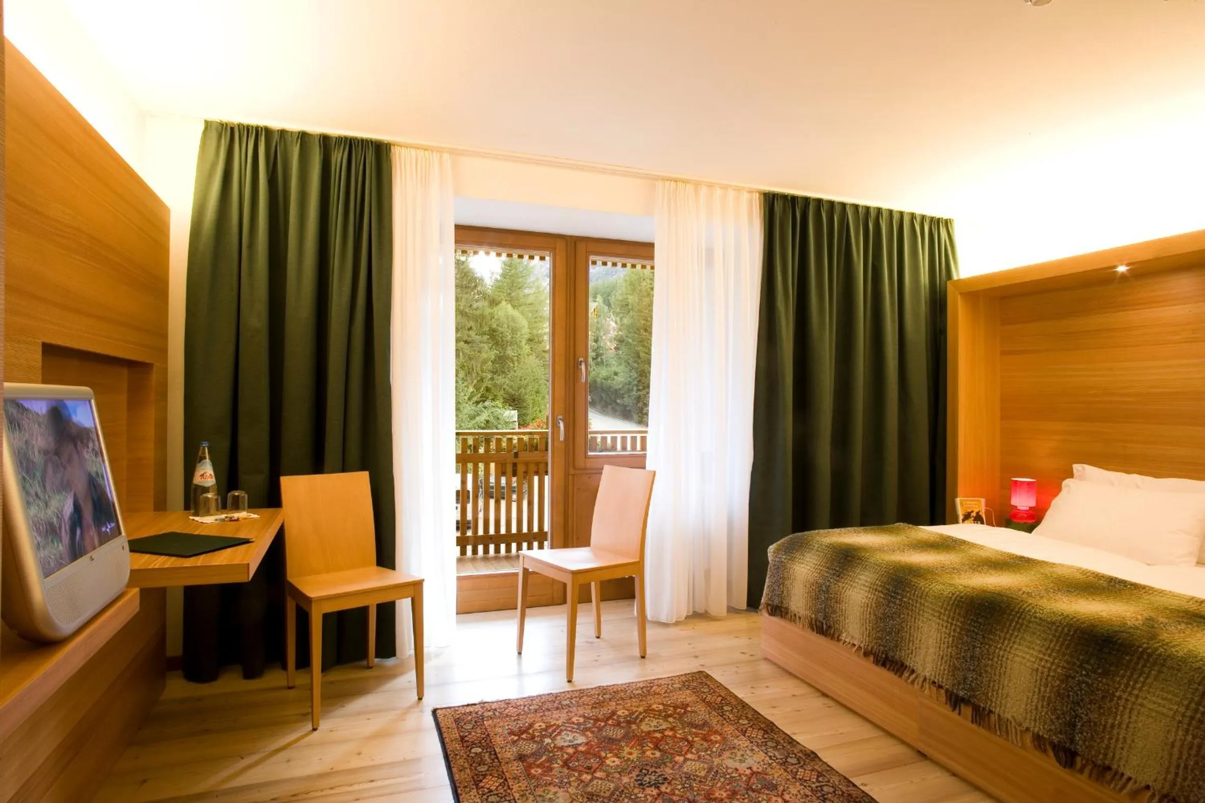 Bedroom, Bed in Hotel La Villa