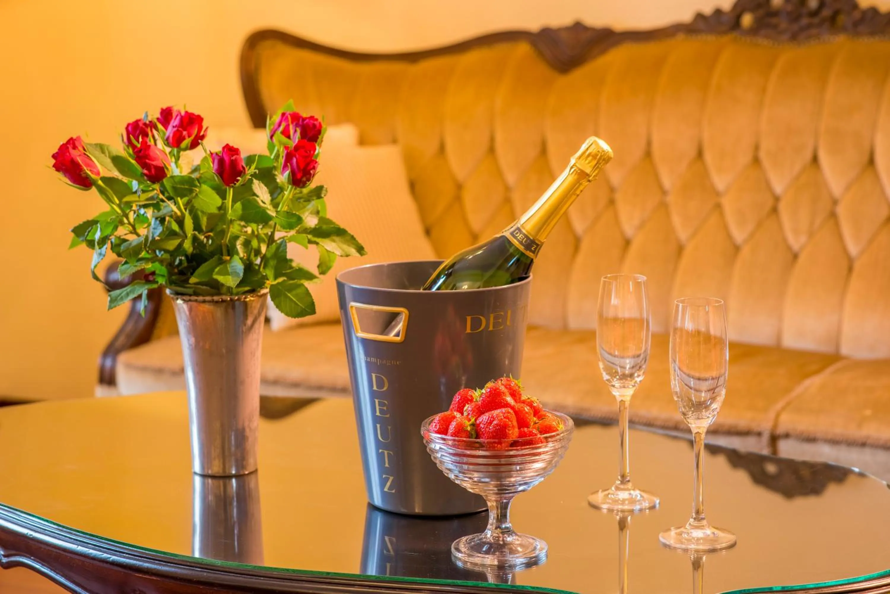 Food and drinks in Hotel Astor