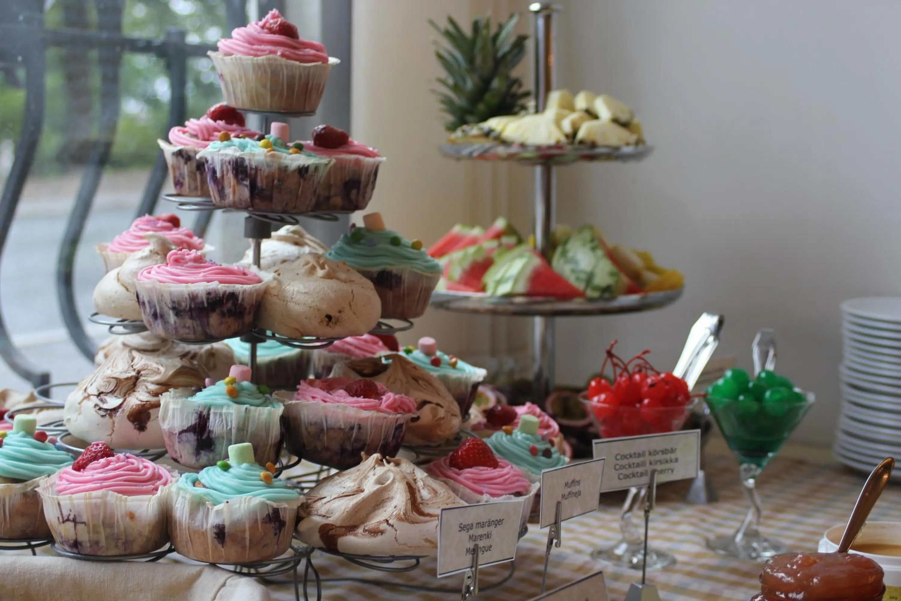 Food and drinks in Hotel Astor