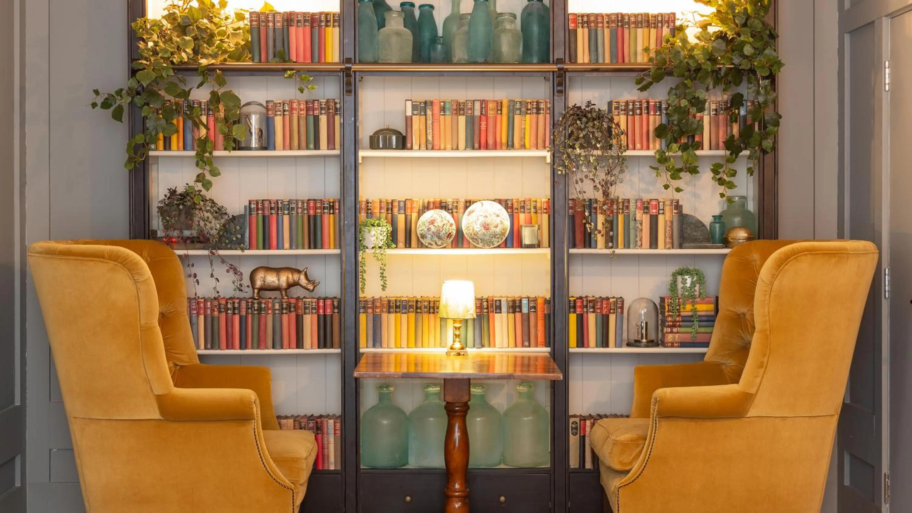 Library in Number 38 Clifton