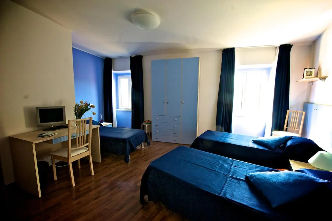 Photo of the whole room, Bed in Hotel La Bussola