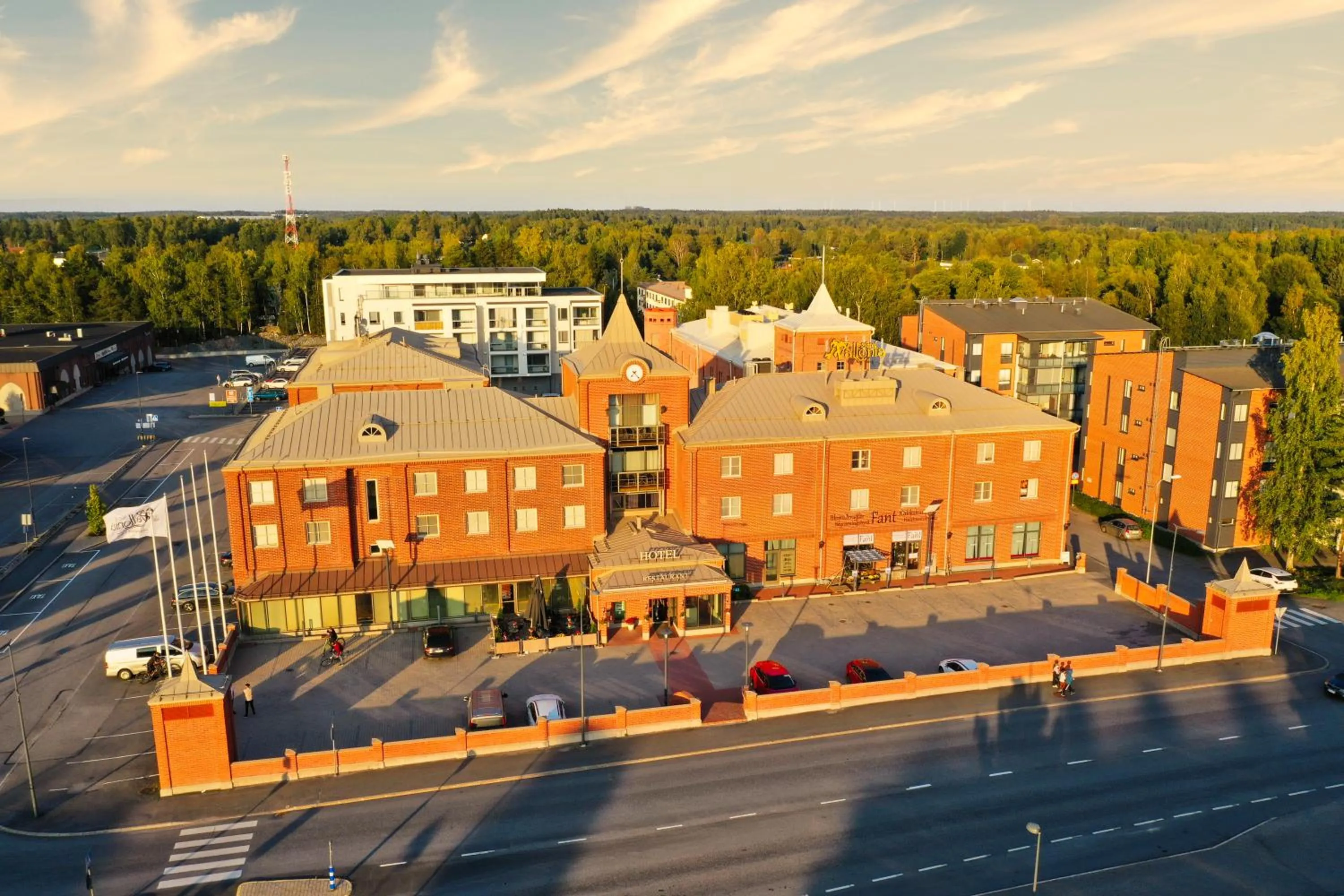 Property building in Hotel Vallonia