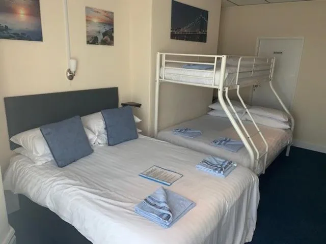 Bed in The Mornington Hotel