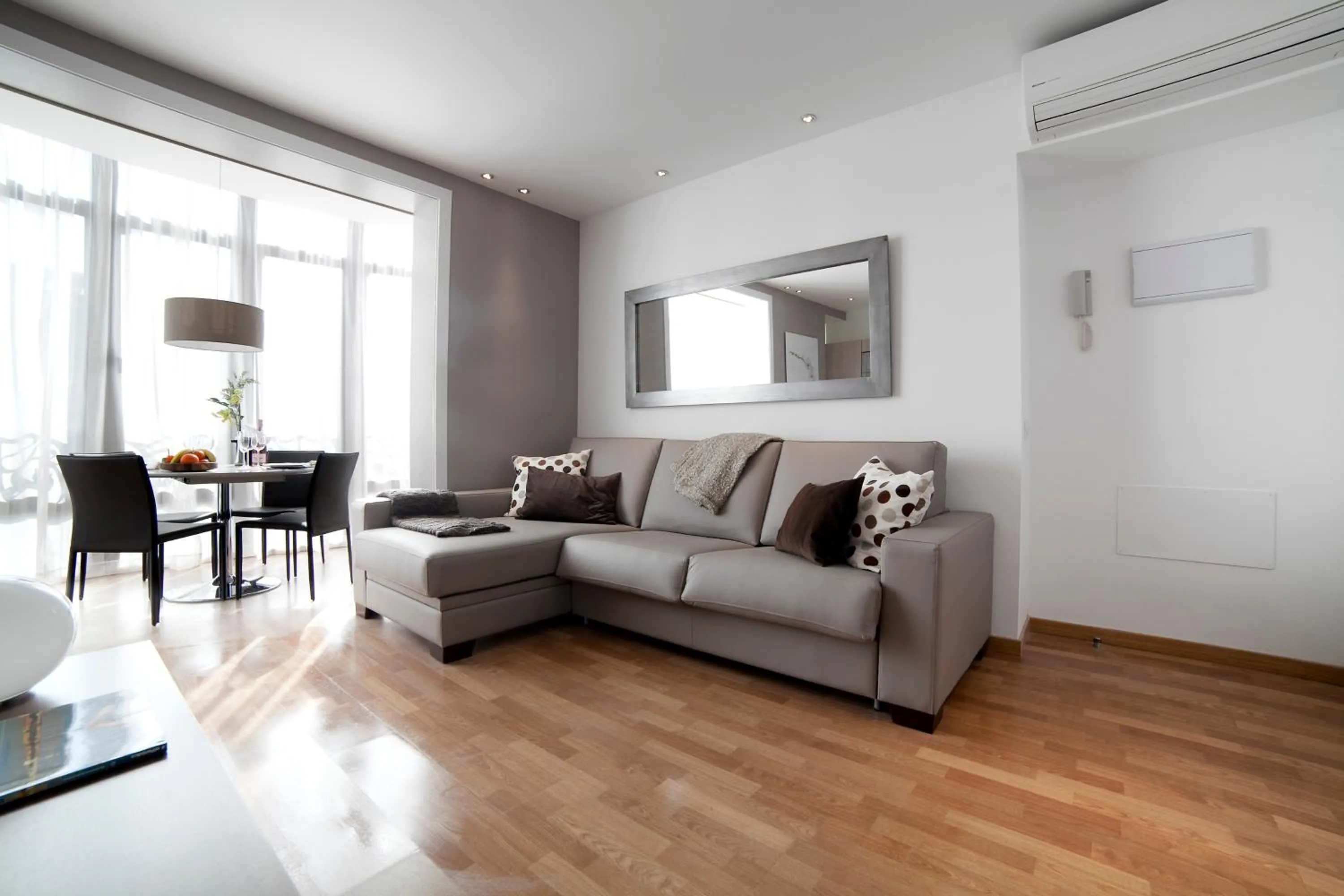 Living room in Serennia Apartamentos Ramblas - Plaça Catalunya