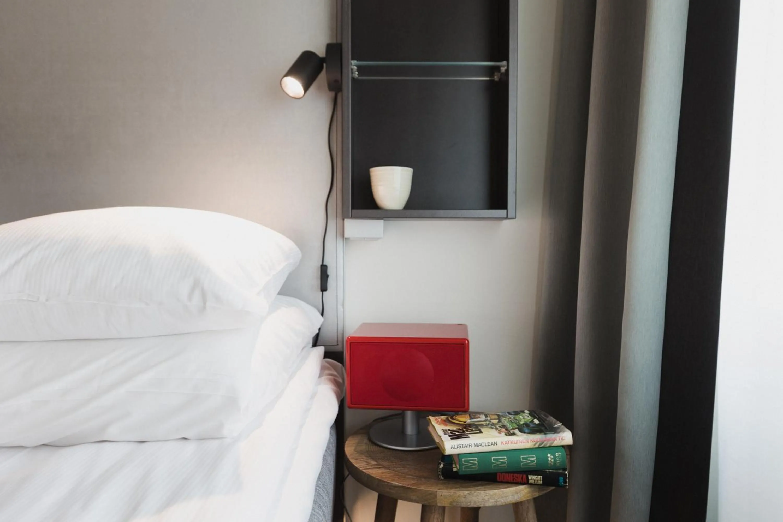 Bed in GLO Hotel Art