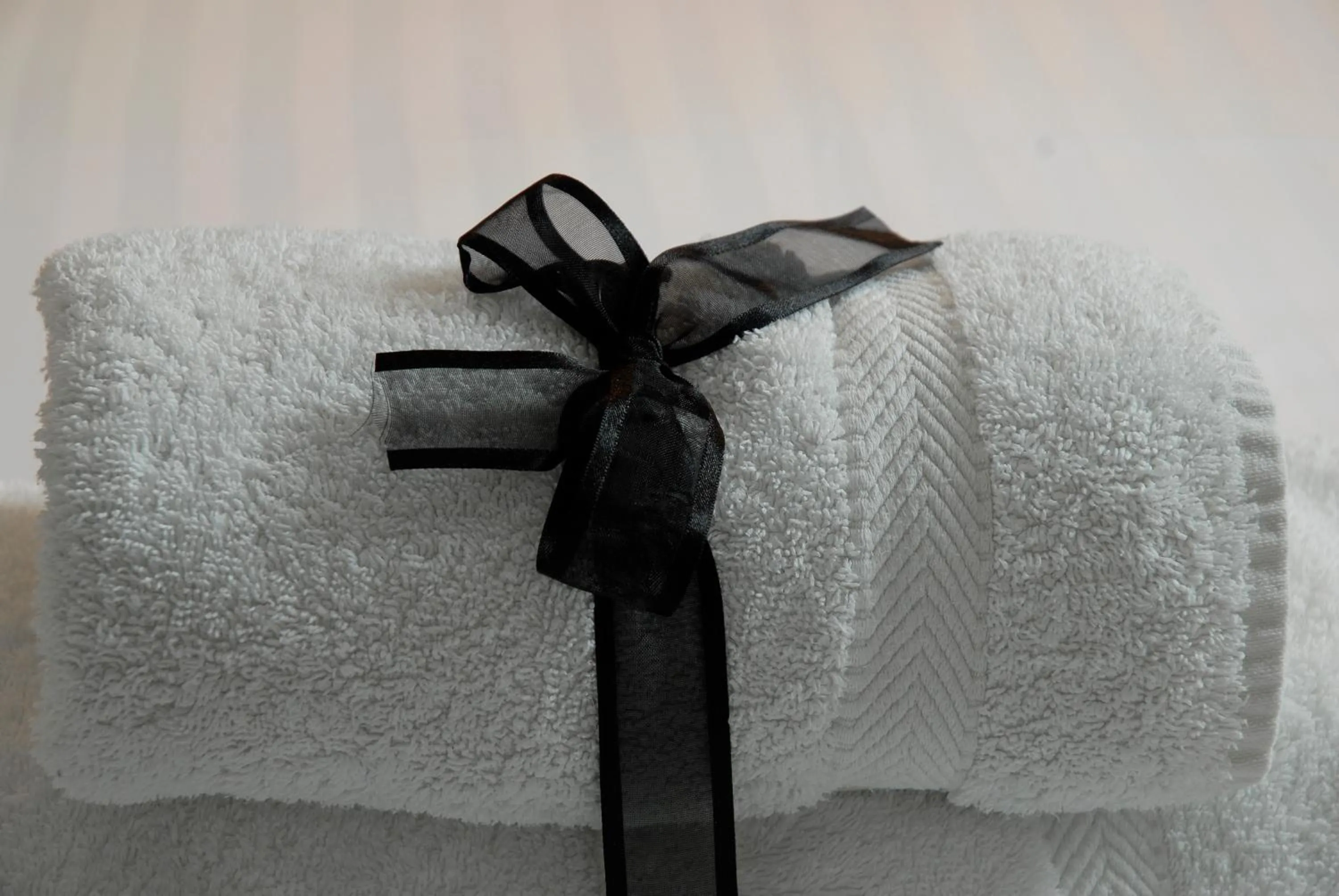 Decorative detail, Bed in La Source