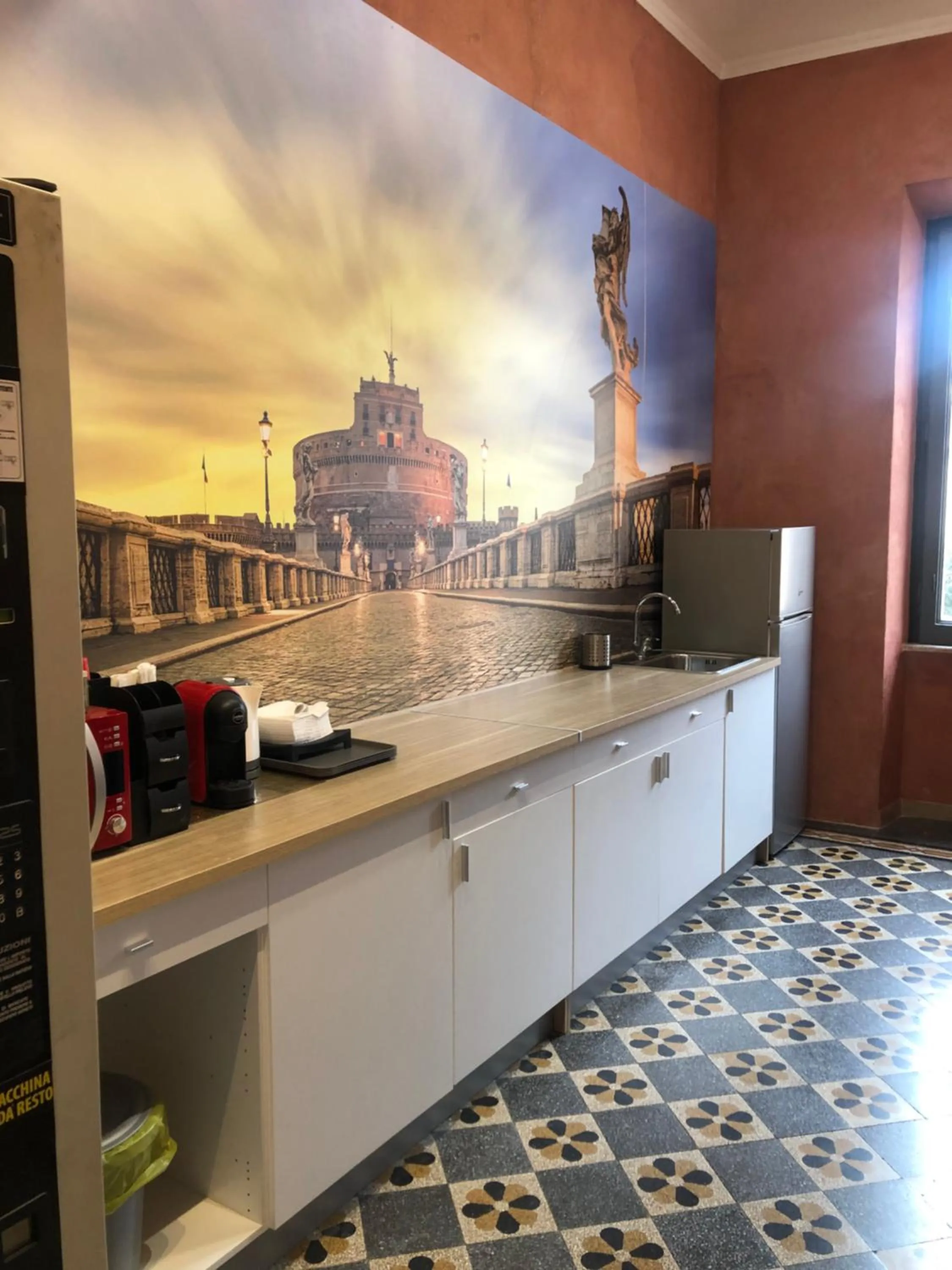 Kitchen or kitchenette in Virgilio Suite