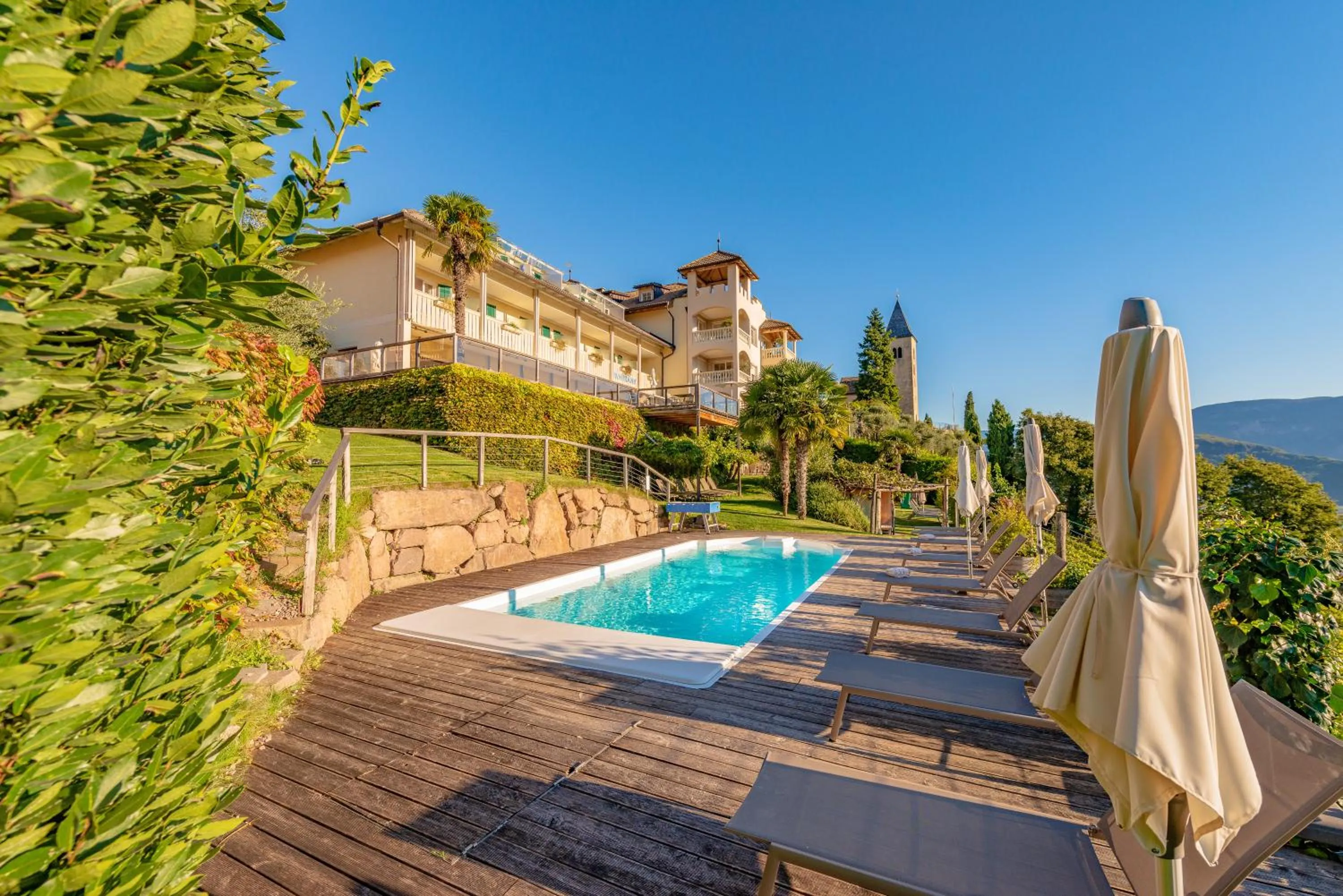 Property building in Panorama