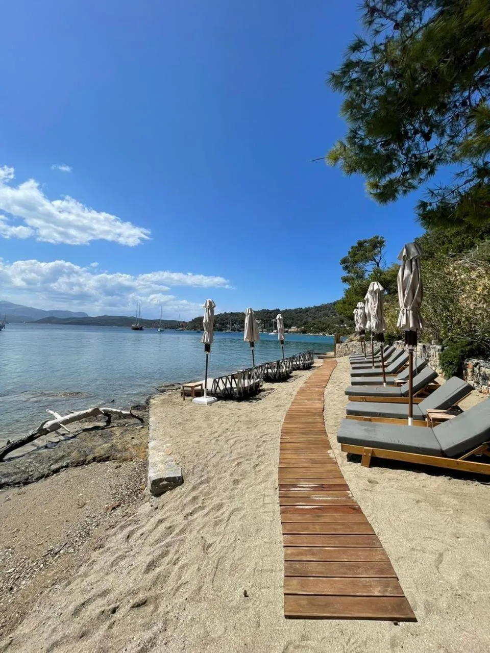 Beach in Xenia Poros Image Hotel