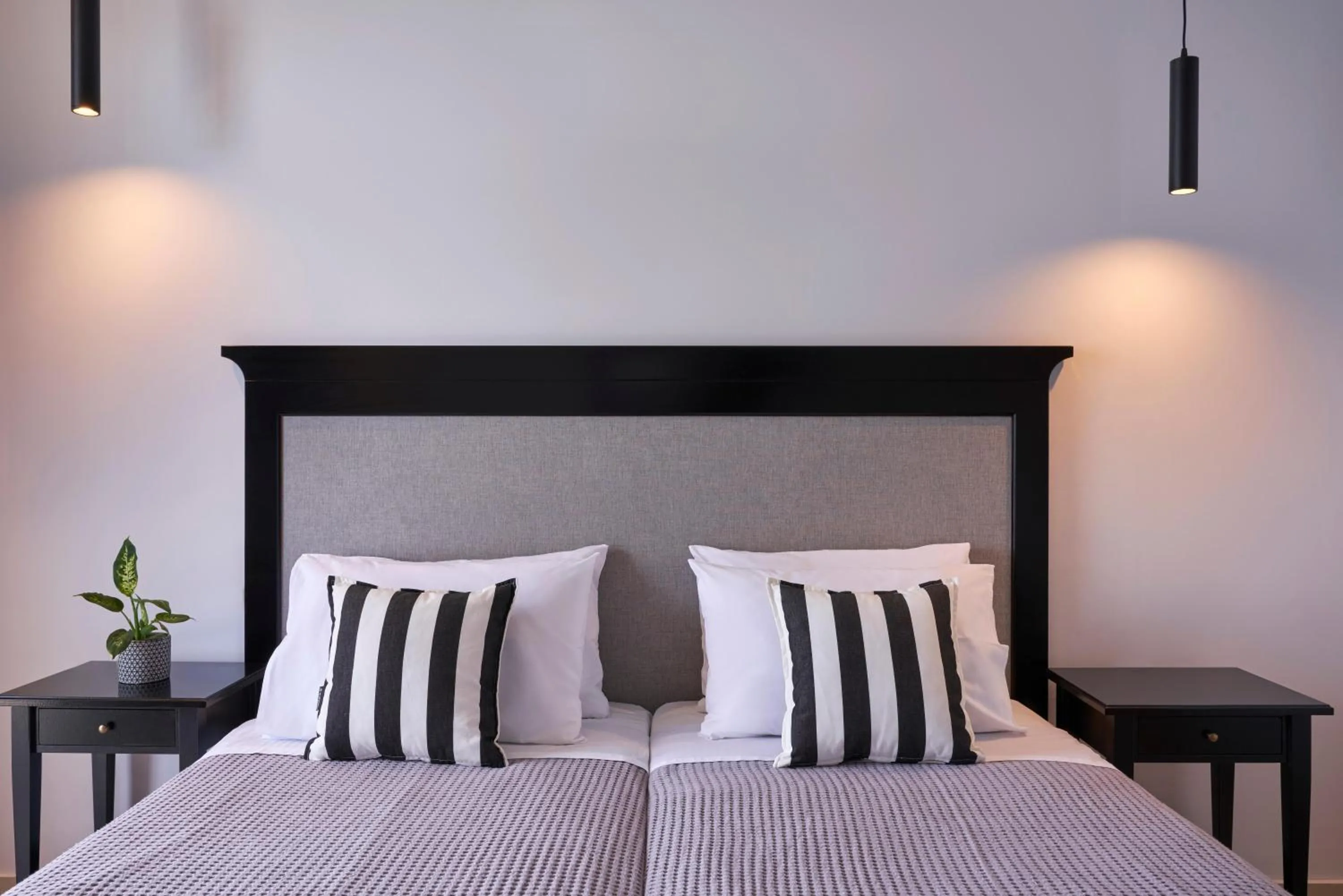 Photo of the whole room, Bed in Xenia Poros Image Hotel