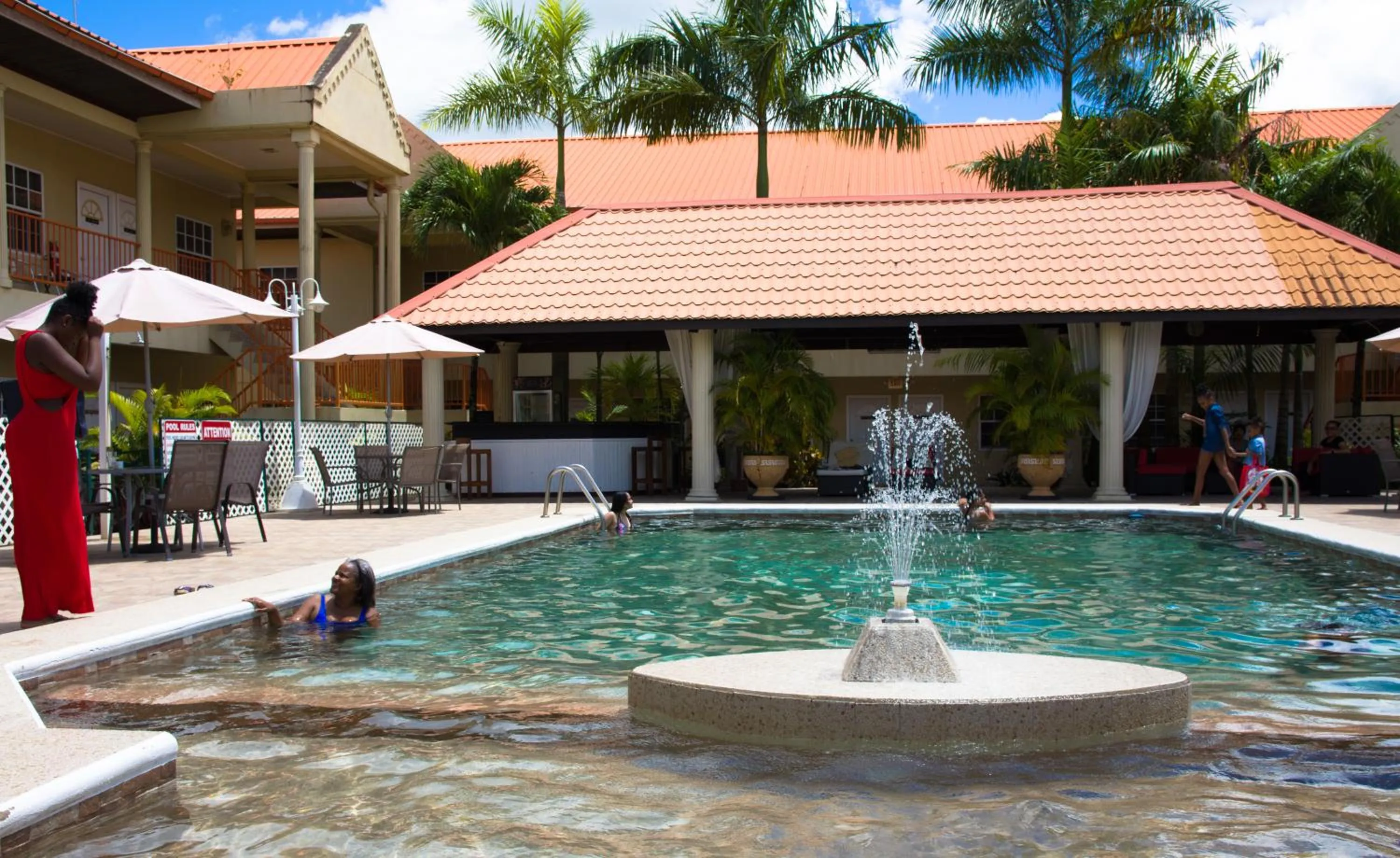 Pool view in Hotel North Resort