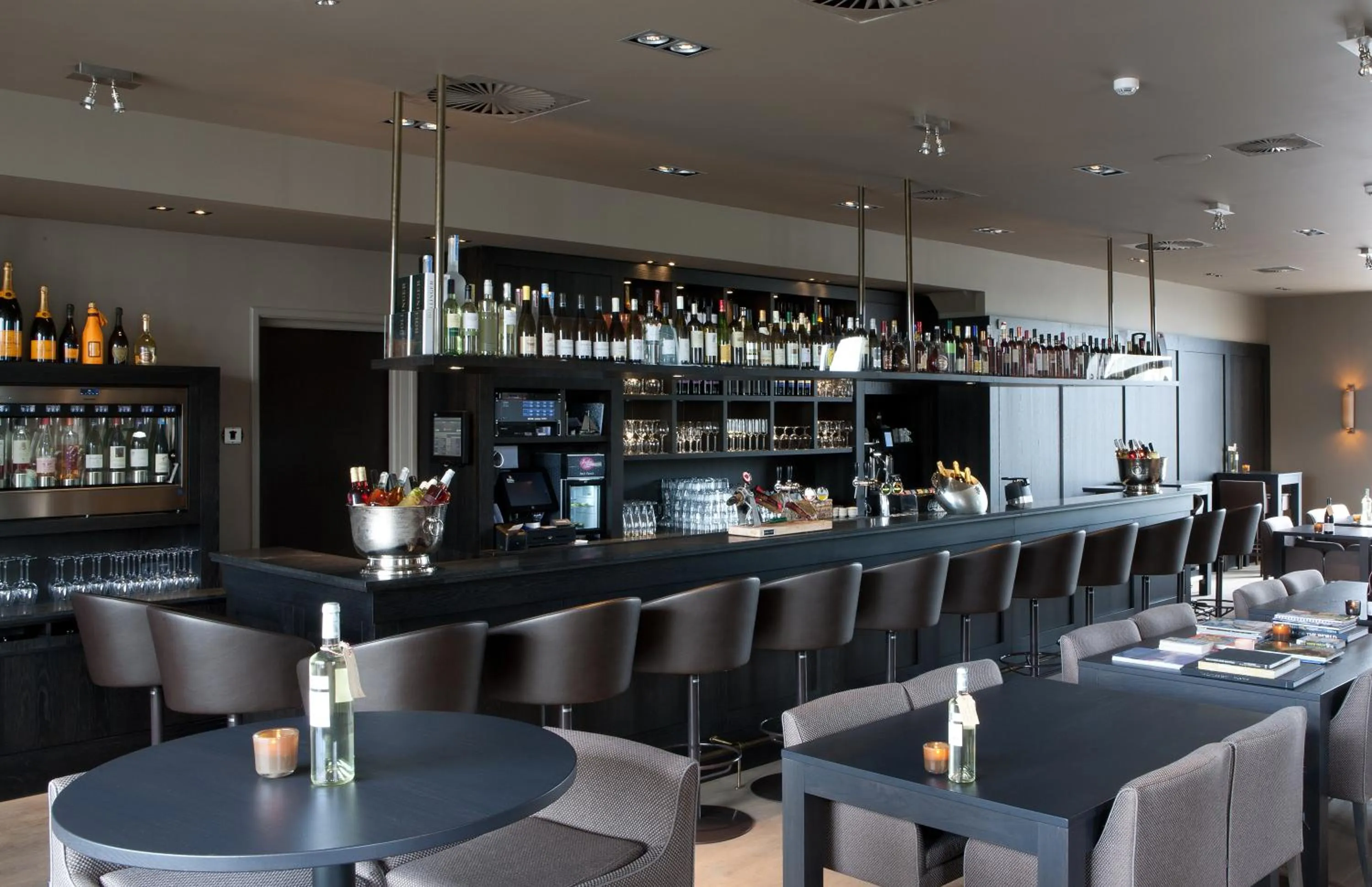 Restaurant/places to eat in Fletcher Hotel - Restaurant Nautisch Kwartier