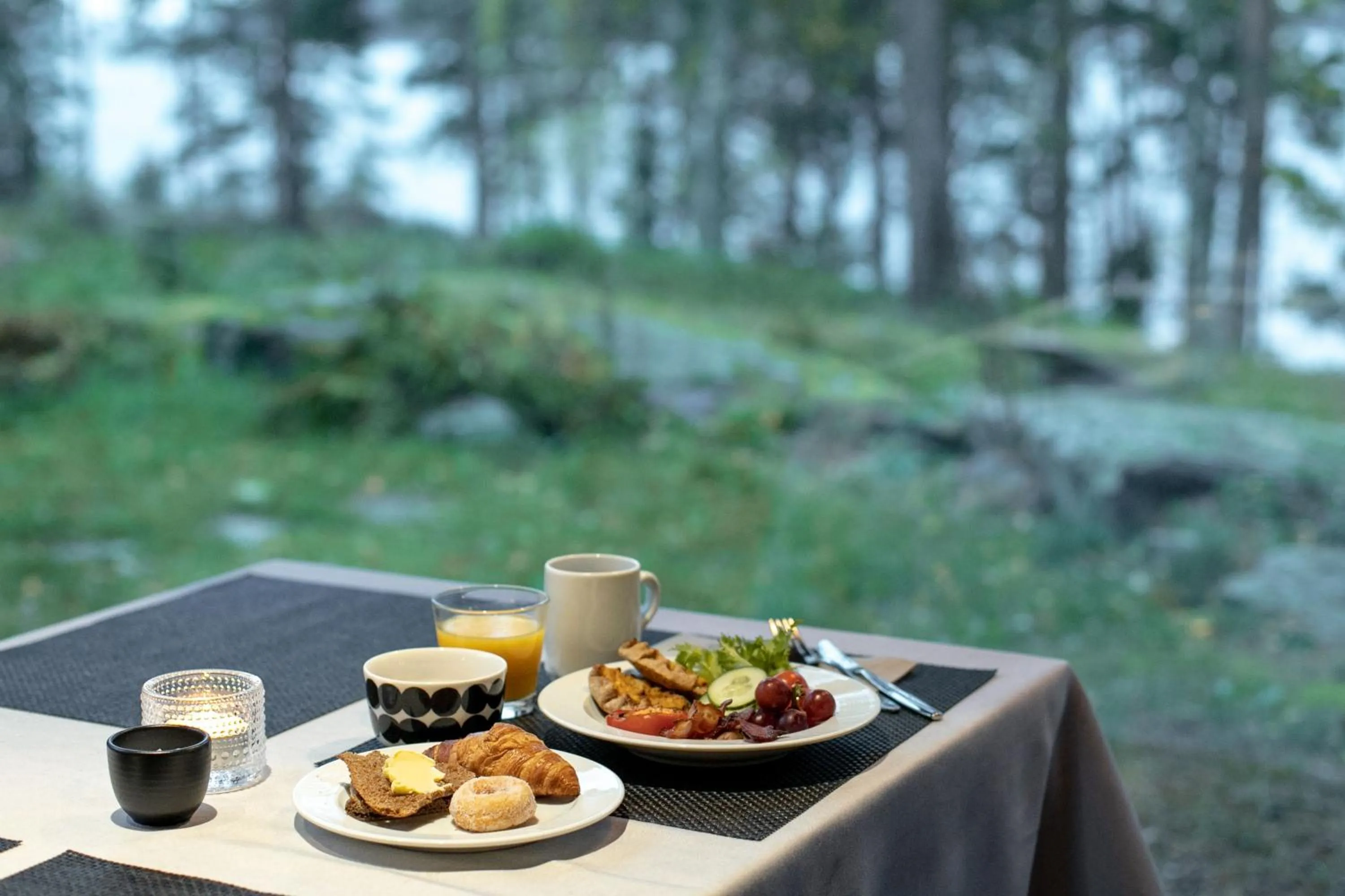 Breakfast in Hotel Rantapuisto