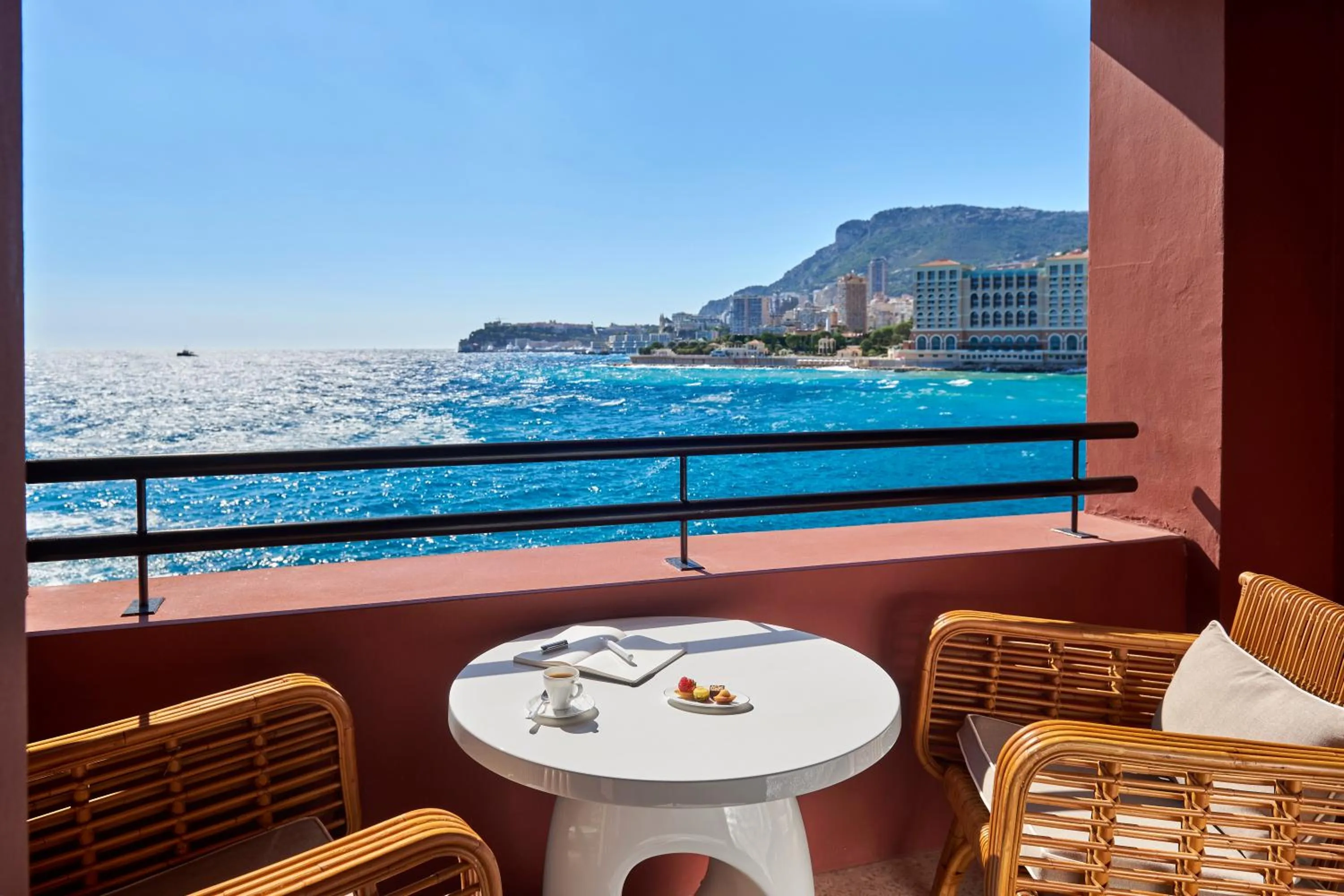 Sea view in Monte-Carlo Beach